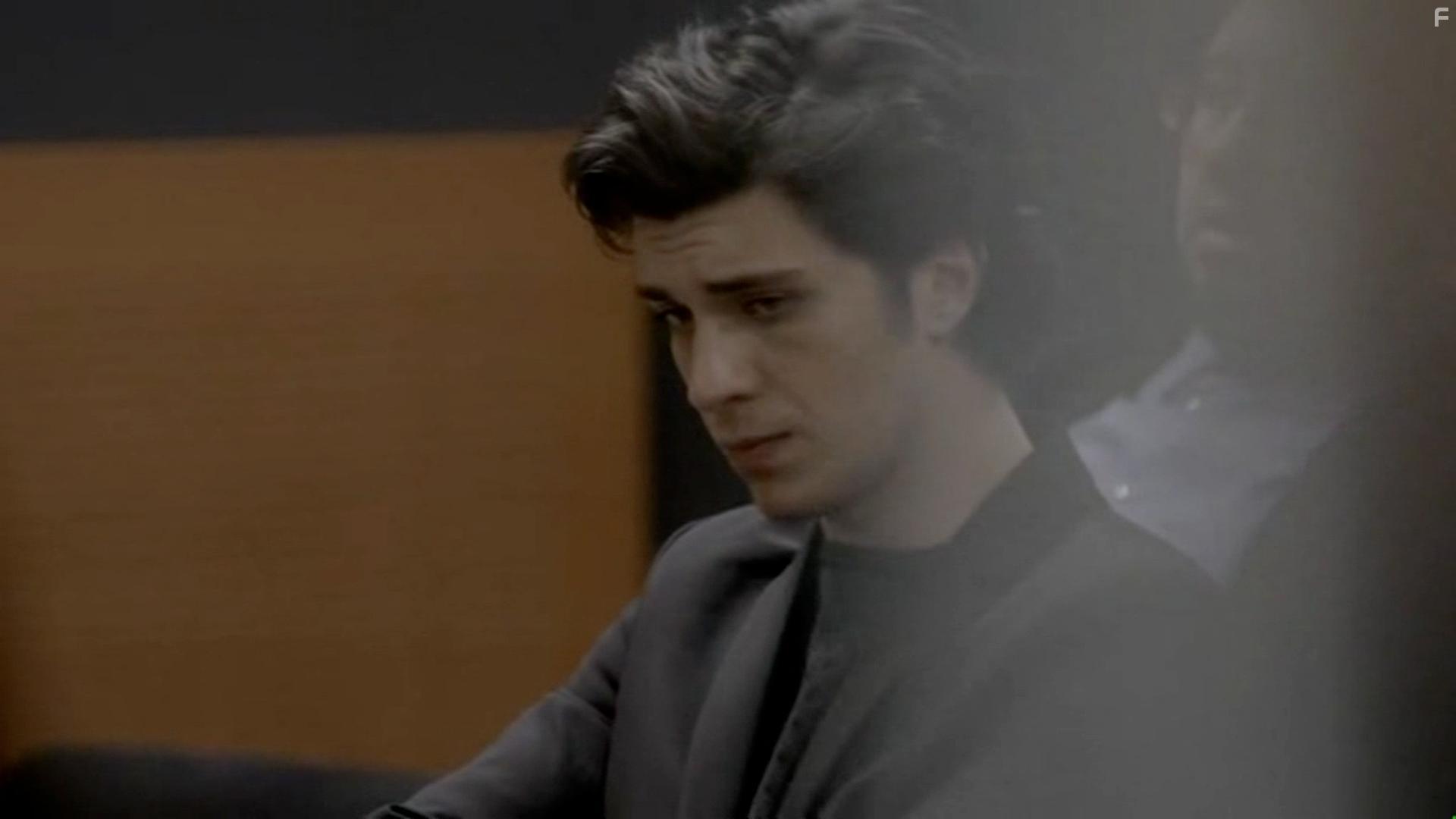 Maxence Kouzoubachian in Accus (2015)