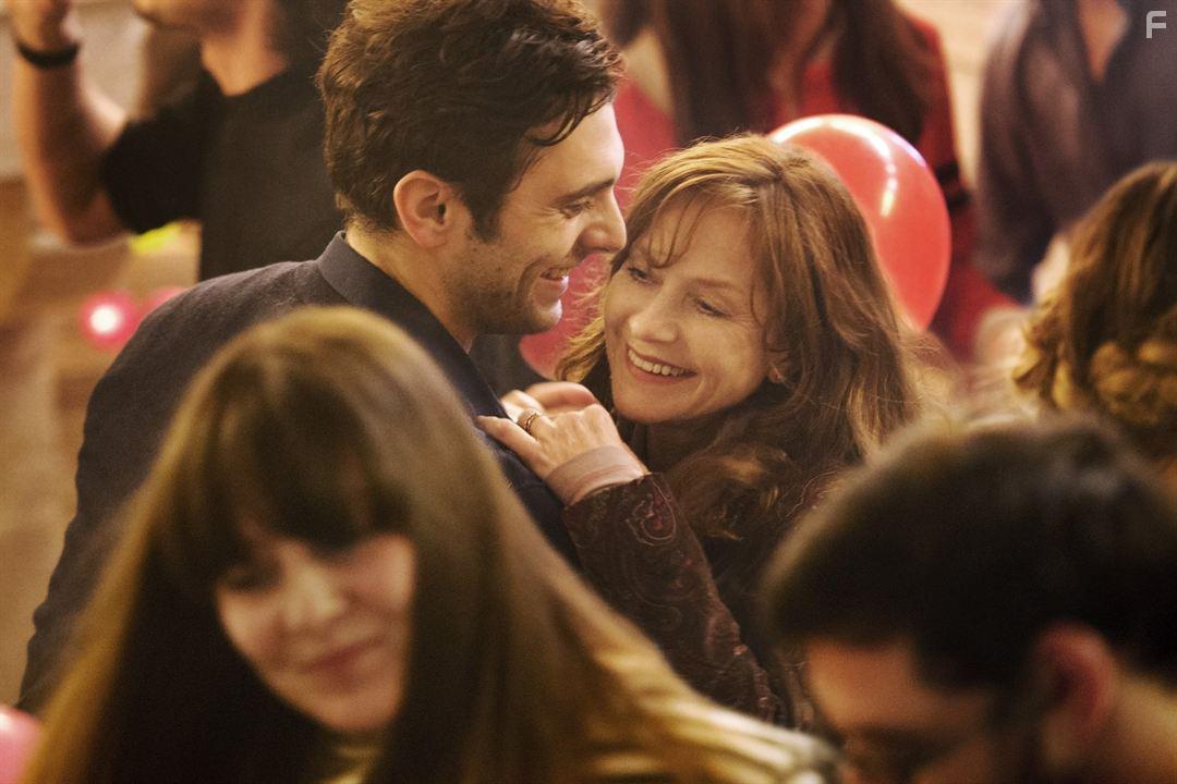 Isabelle Huppert and Pio Marma in La ritournelle (2014)