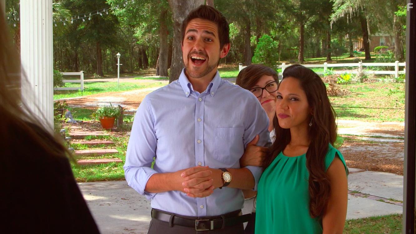 Andy Gion, Shaila Velazquez, and Sara J Hood in Sam and Elvis (2018)