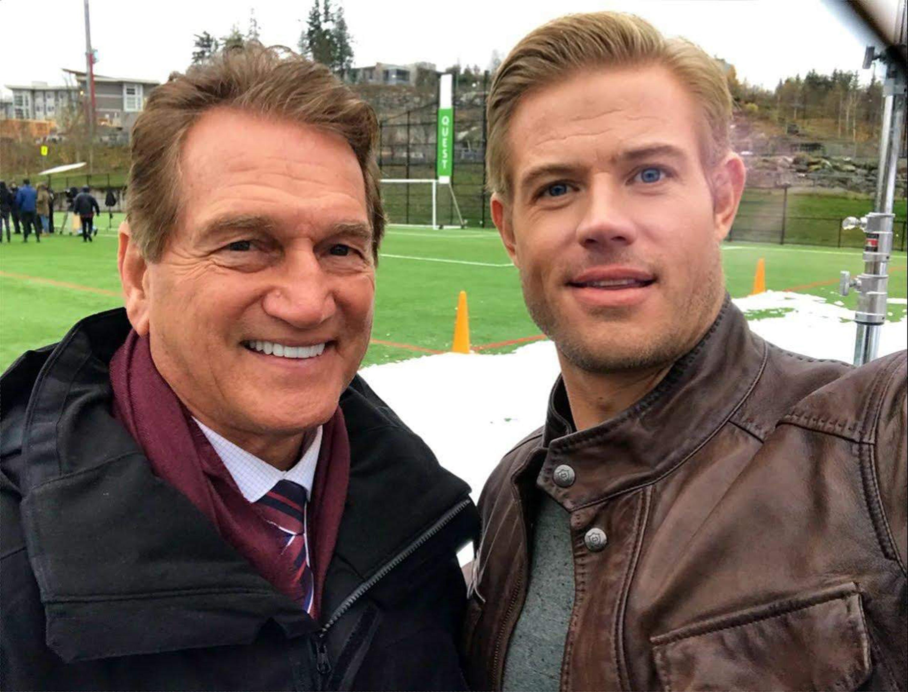 Joe Theismann and Trevor Donovan in SnowComing (2019)