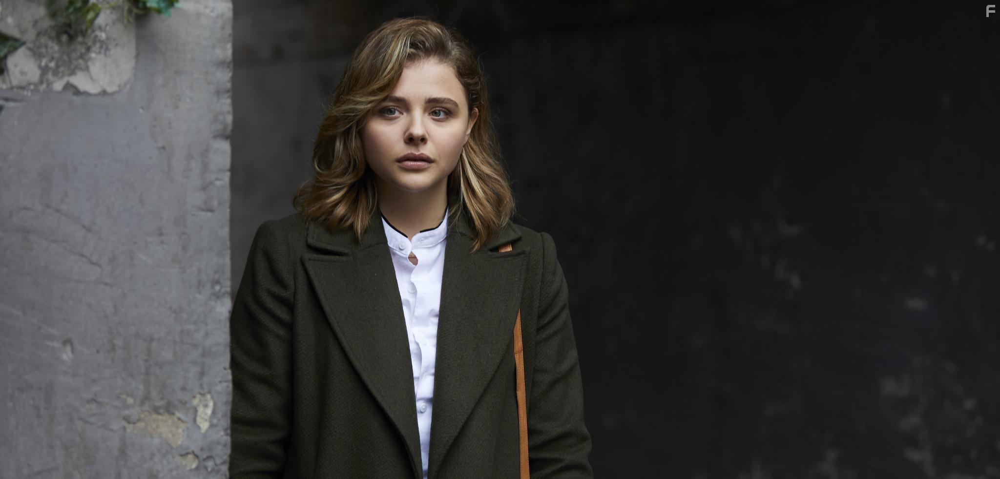 Chlo Grace Moretz in Greta (2018)