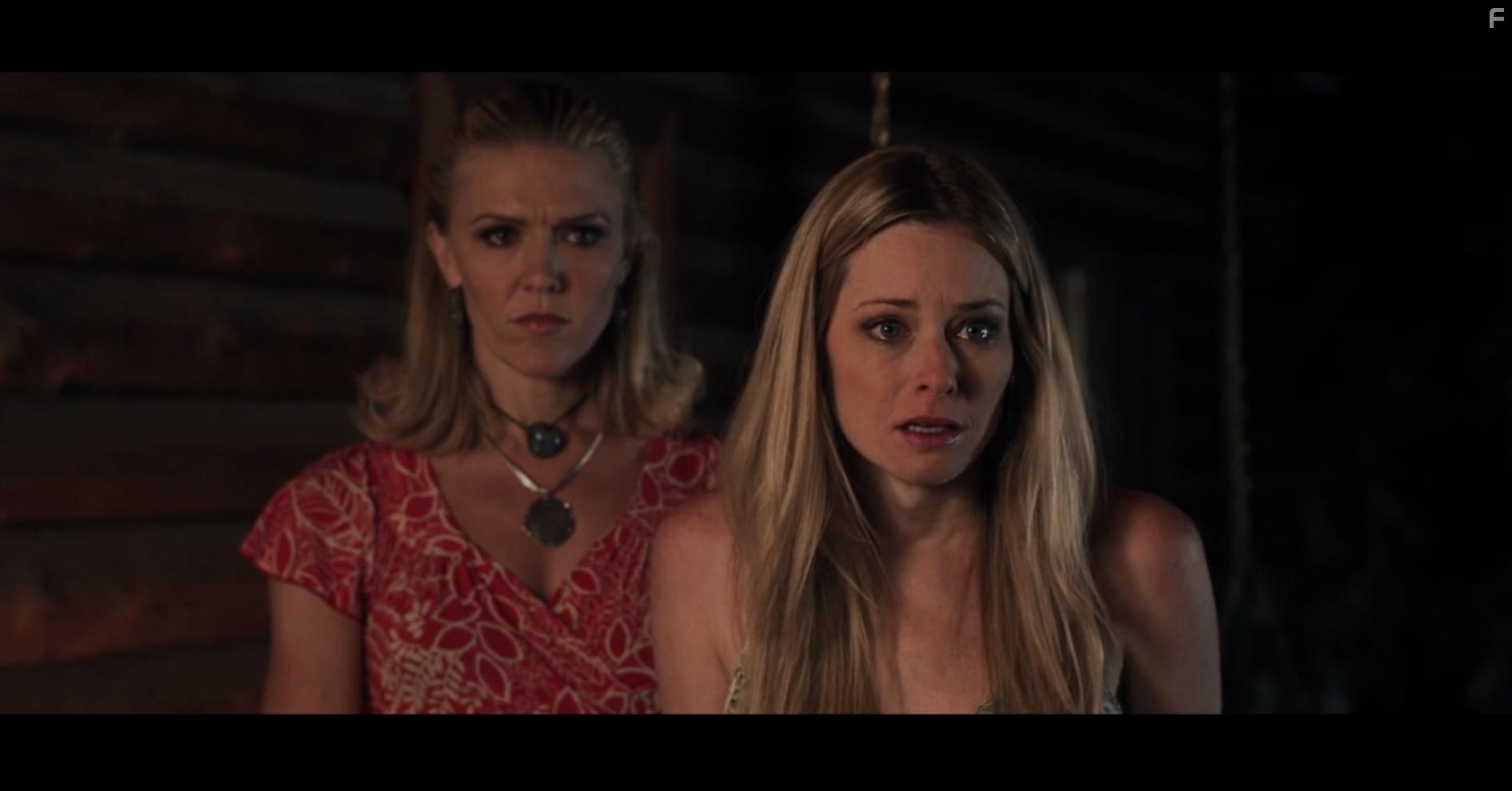 Dominique Swain and Jessica Morris in The 6th Friend (2016)