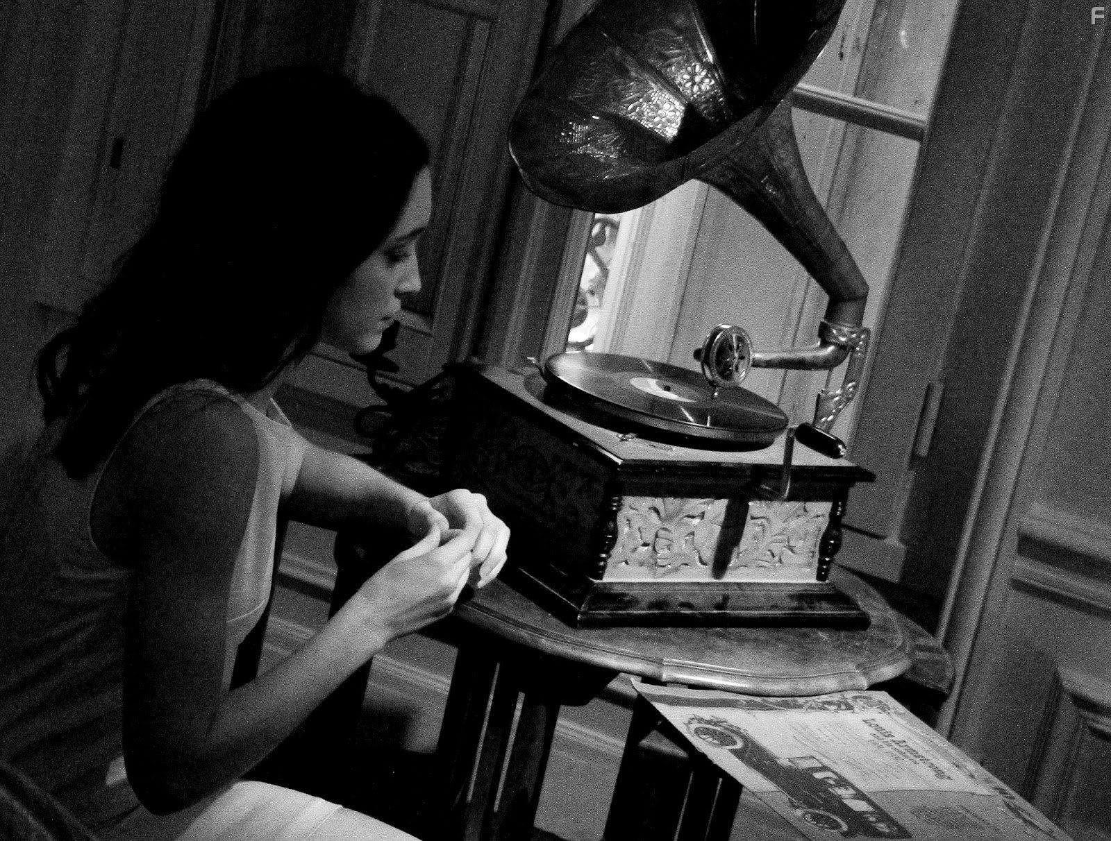 Andra-Laure Finot in La Fille aux 2 visages (2016)