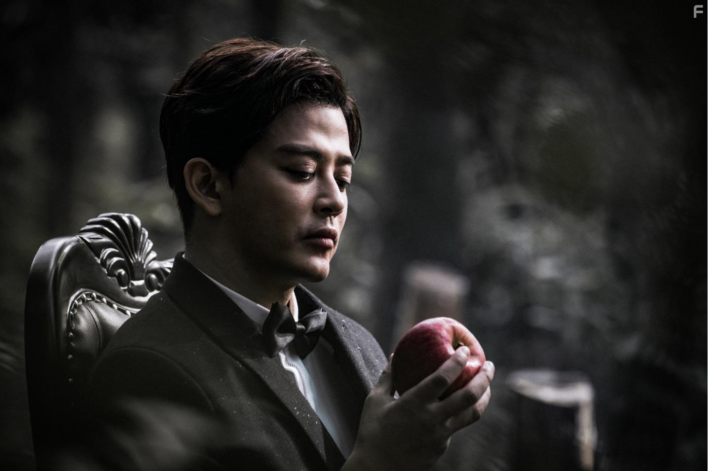 Daniel Hiu Tung Chan in Karma (2019)