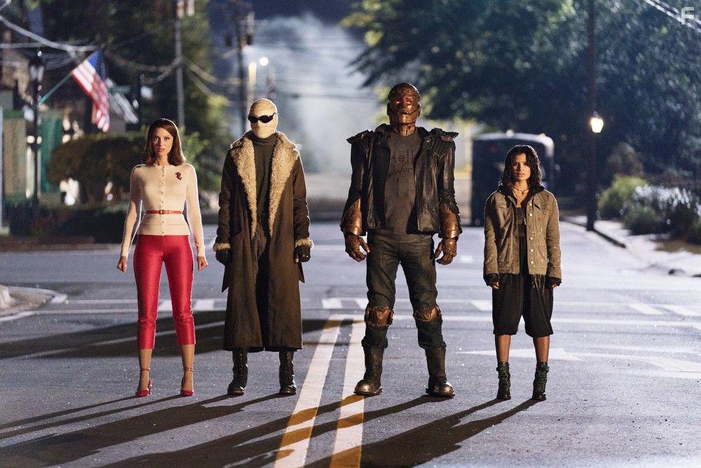 Brendan Fraser, Matt Bomer, April Bowlby, and Diane Guerrero in Doom Patrol (2019)