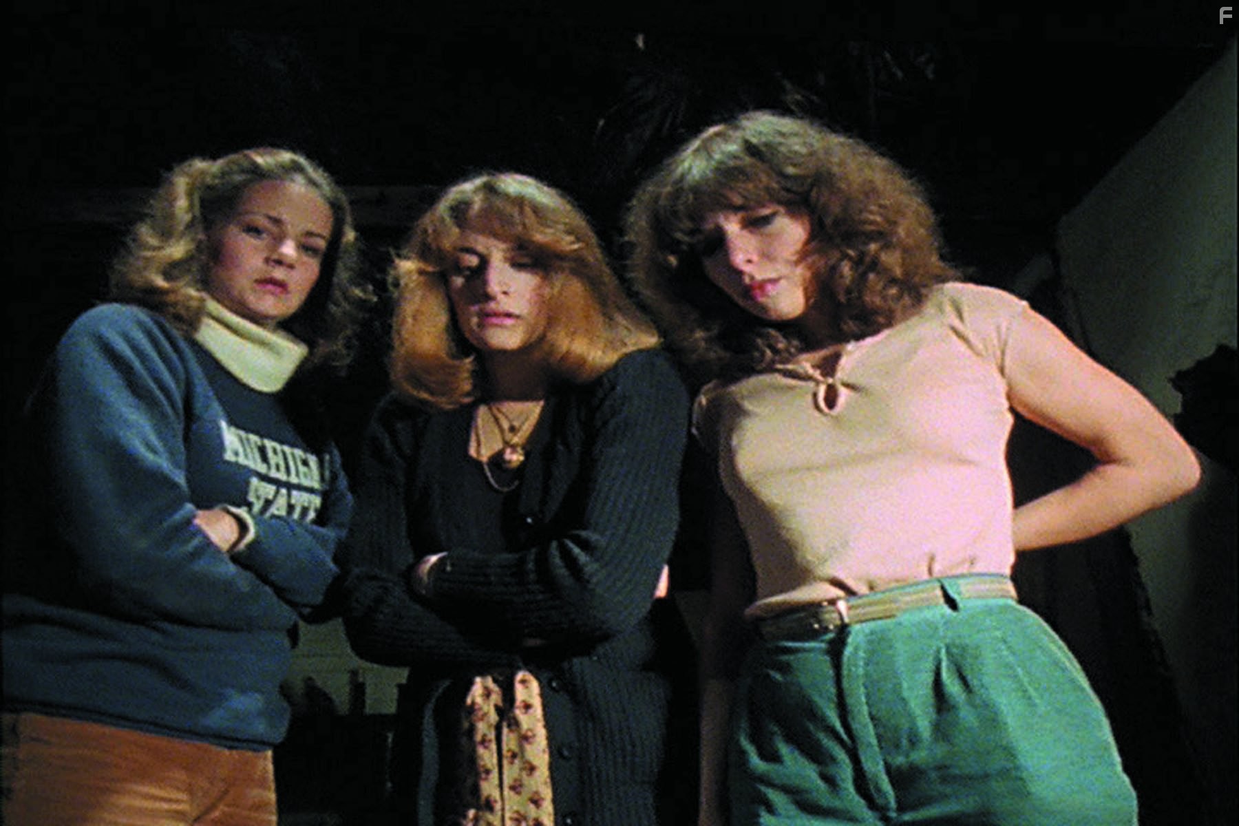 Betsy Baker, Ellen Sandweiss, and Theresa Tilly in Зловещие мертвецы (1981)