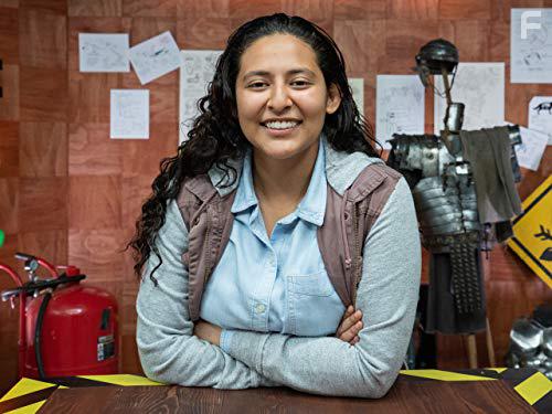 Valerie Castillo in Mythbusters Jr. (2019)
