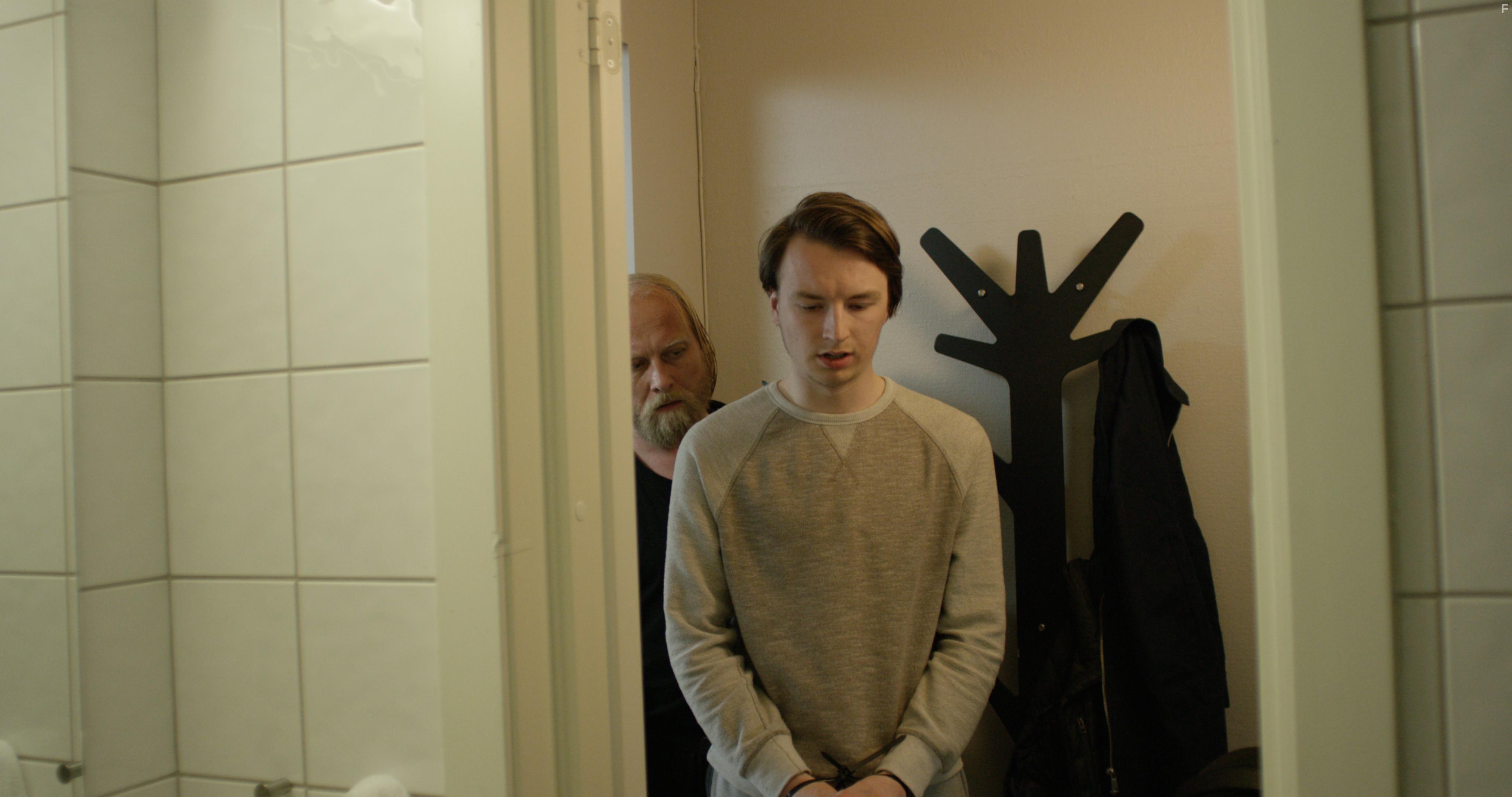 smund Brede Eike and Petter Mjen Westlund in Intruders (2017)