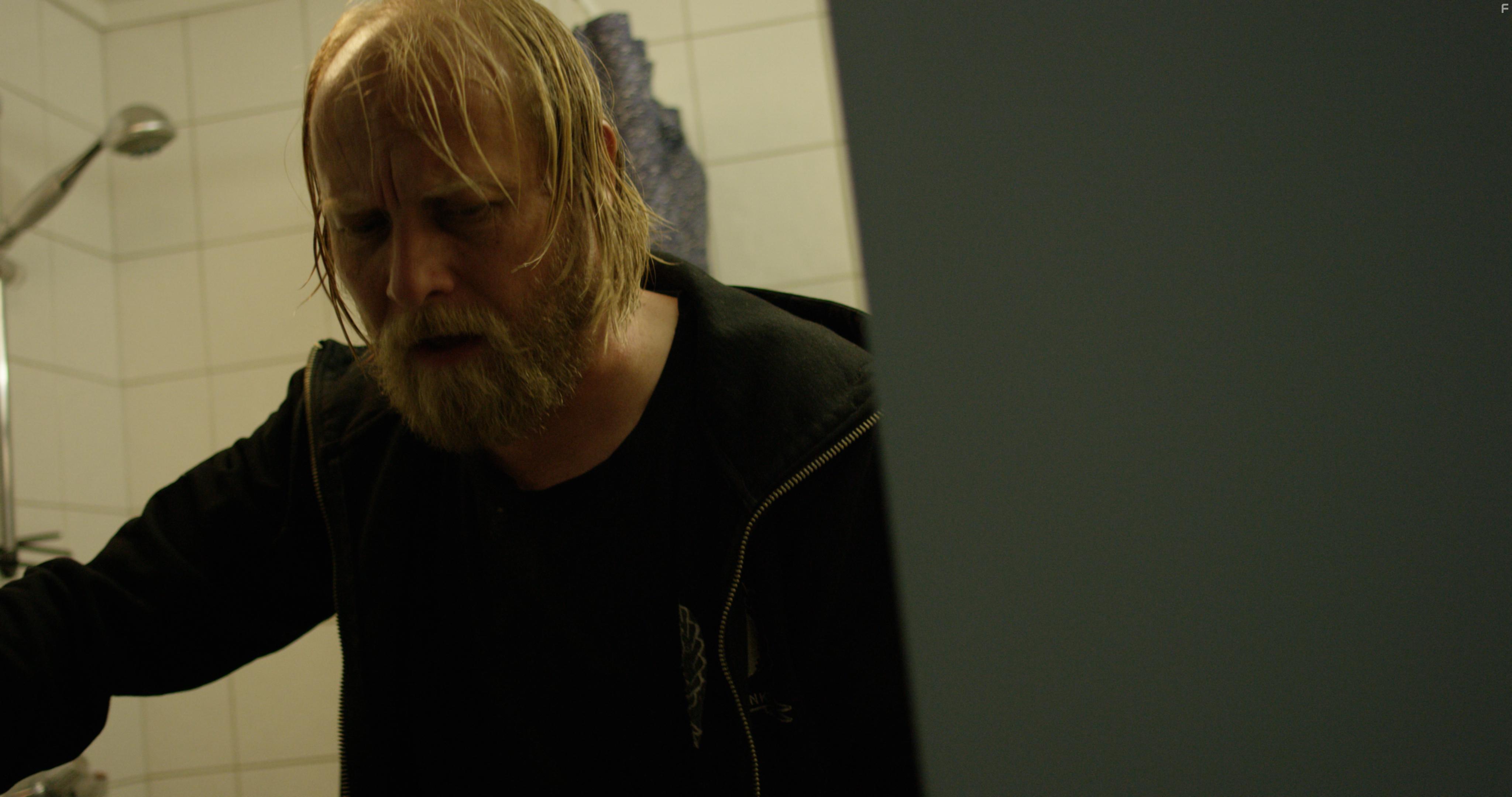 smund Brede Eike in Intruders (2017)