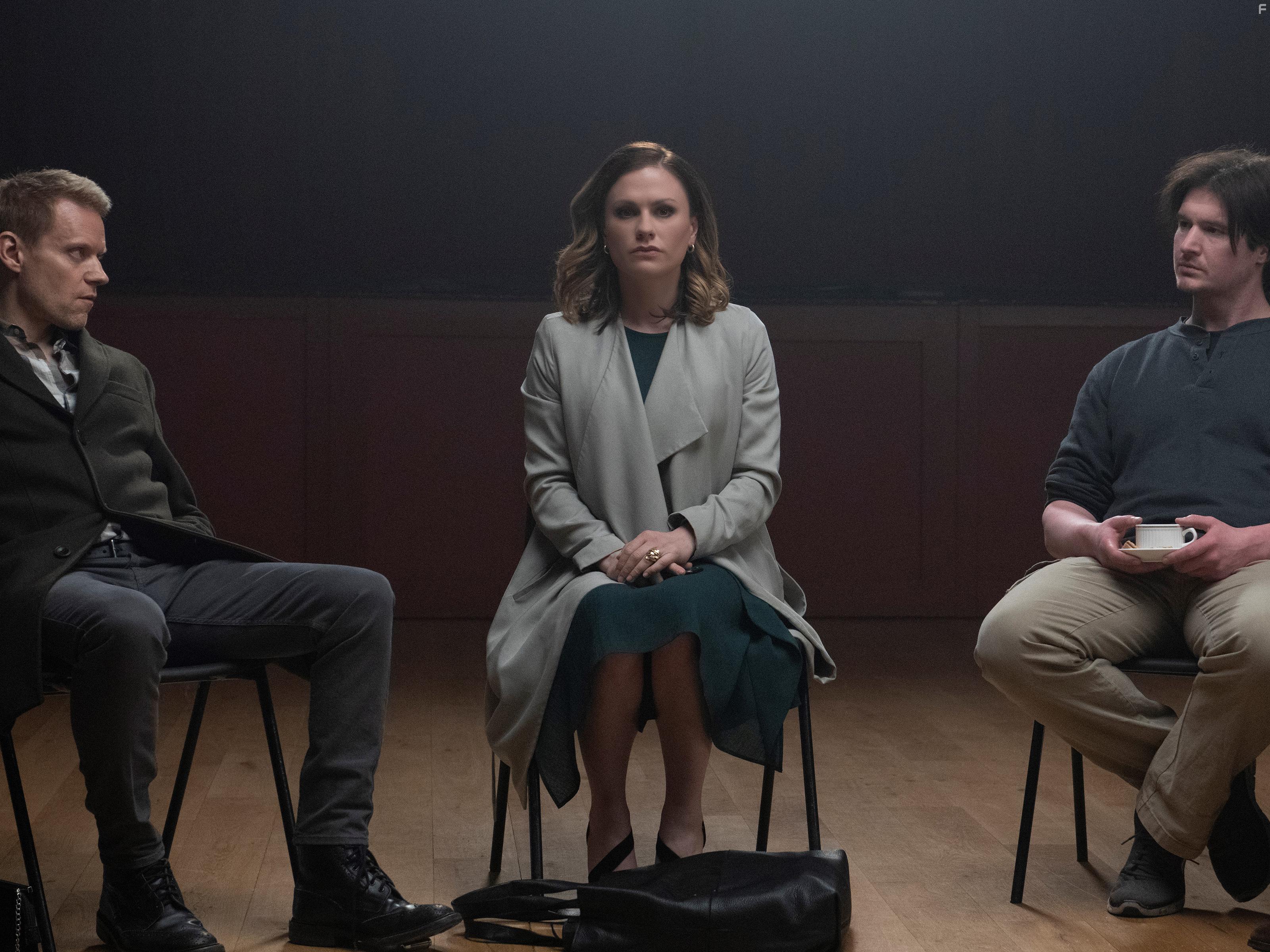 Anna Paquin and Marc Warren in Flack (2019)