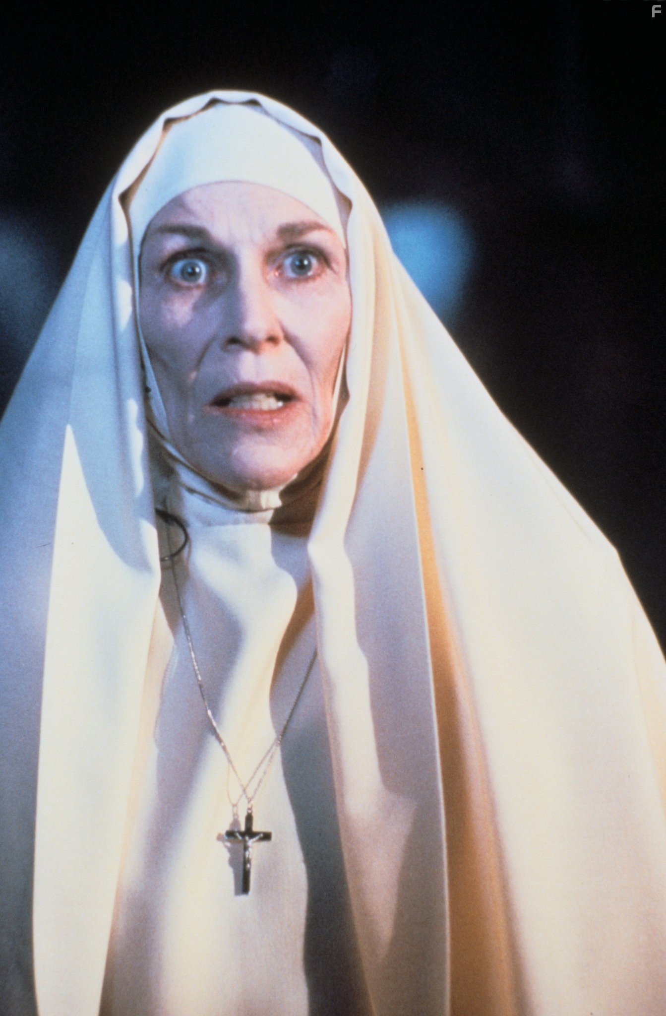 Nan Martin in Кошмар на улице Вязов 3: Воины сна (1987)