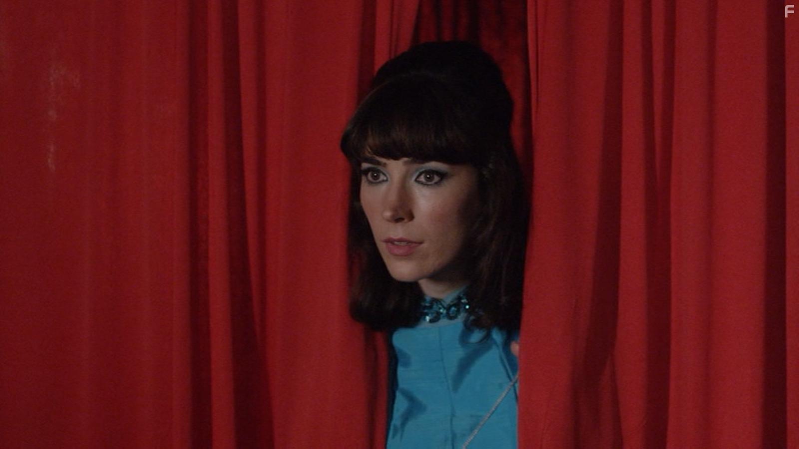 Geraldine Hakewill in Ms Fisher's Modern Murder Mysteries (2019)