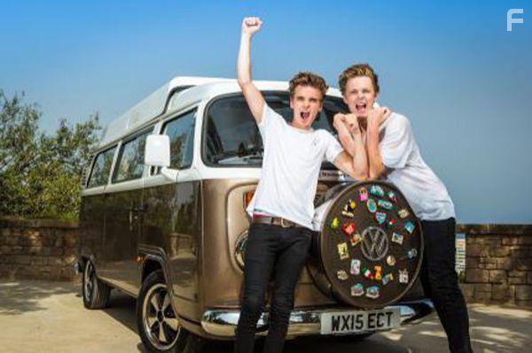 Joe and Caspar Hit the Road (2015)