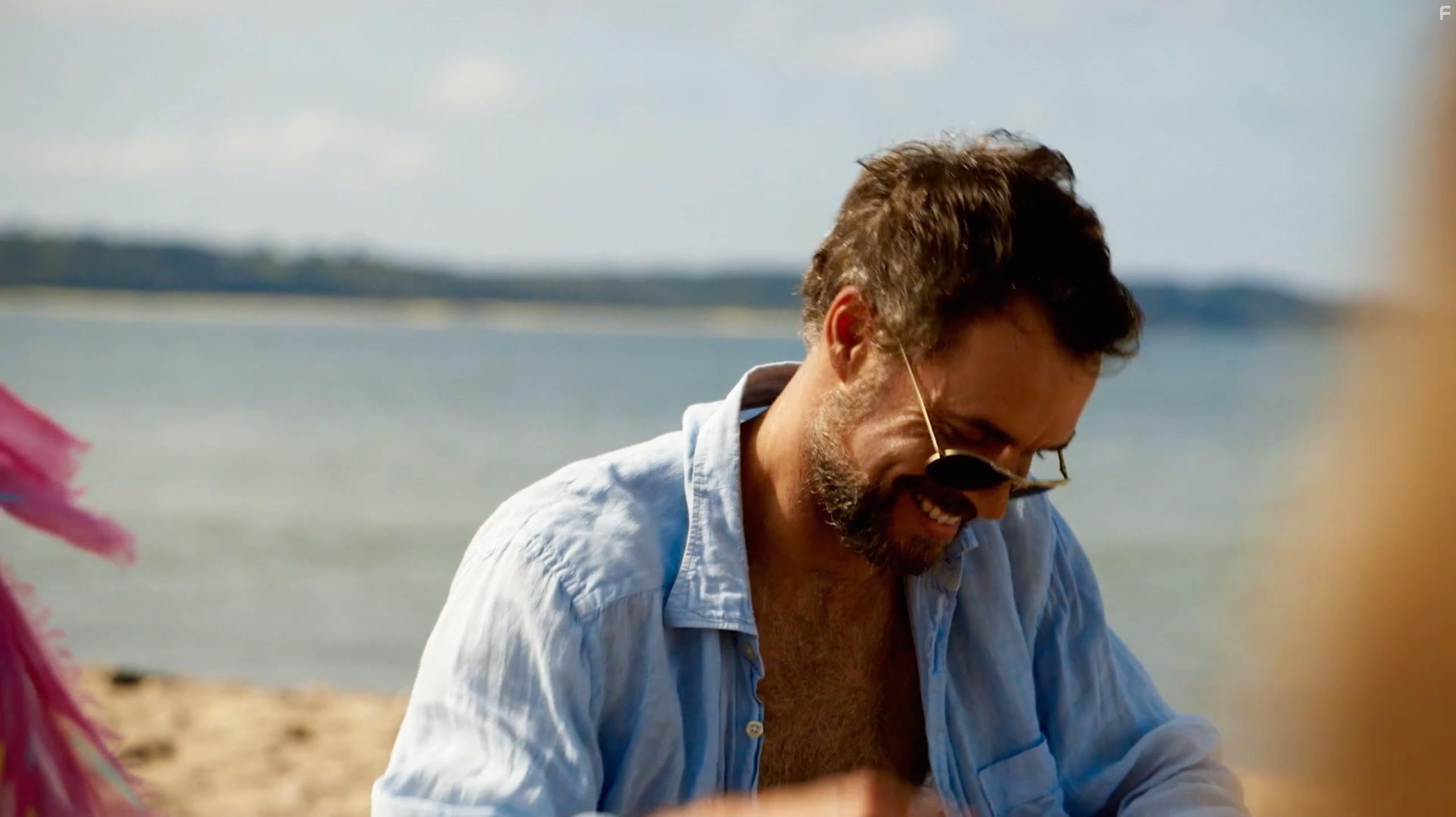 Murray Bartlett in Beach House (2017)
