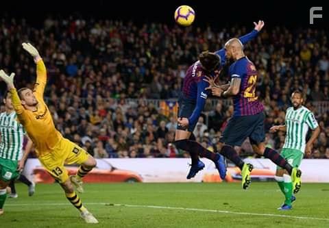 Прими мяч, Отдай пас