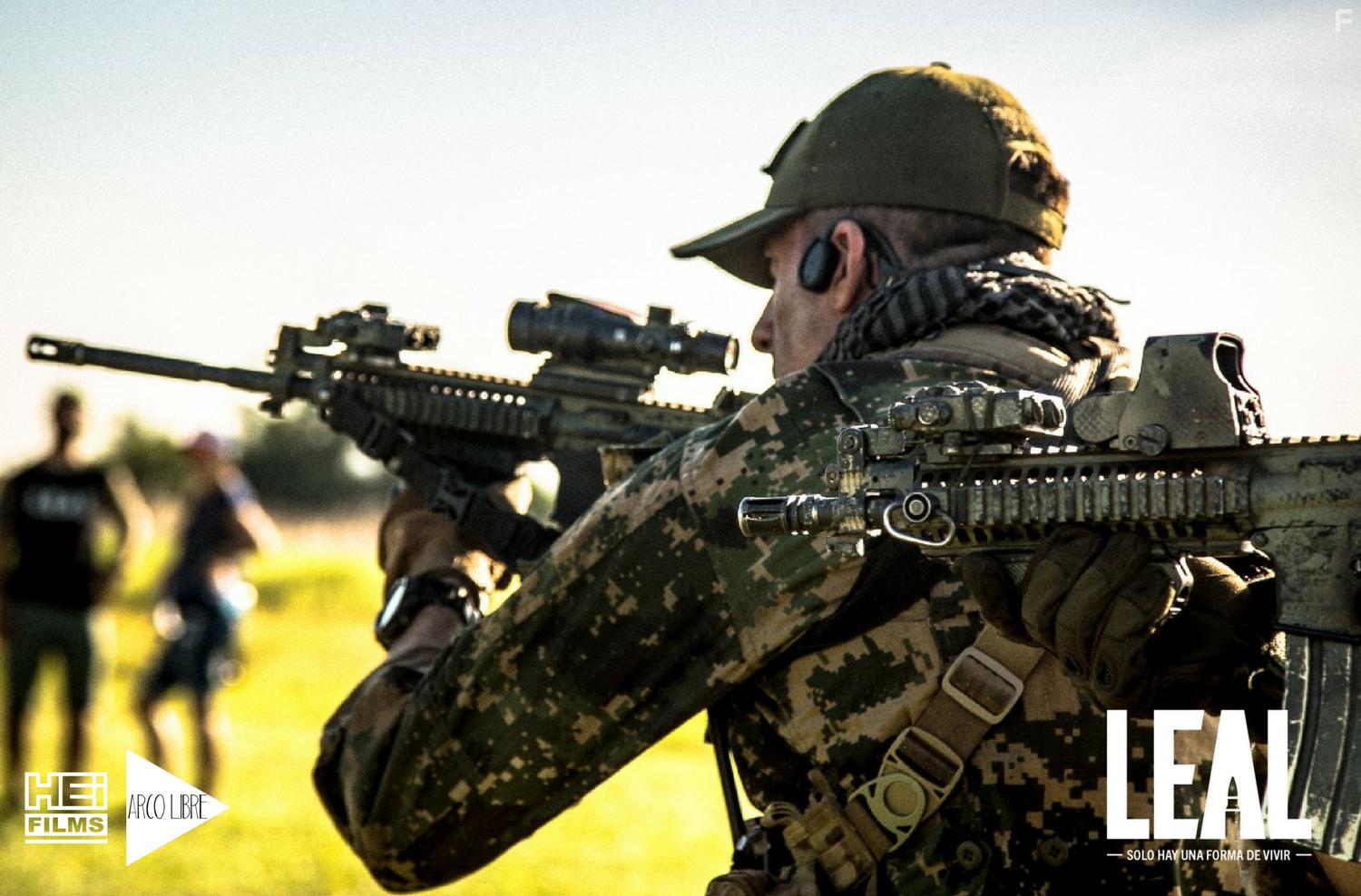 Leal, solo hay una forma de vivir (2018)