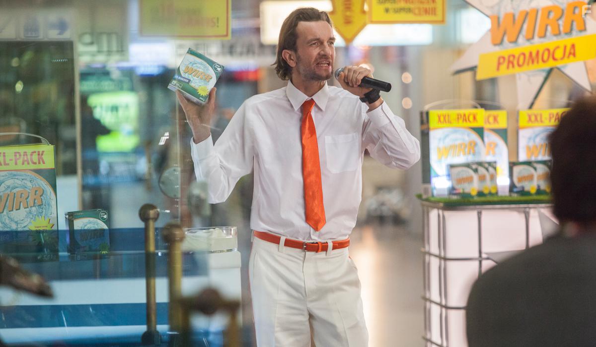 Tomasz Kot in Zyc nie umierac (2015)