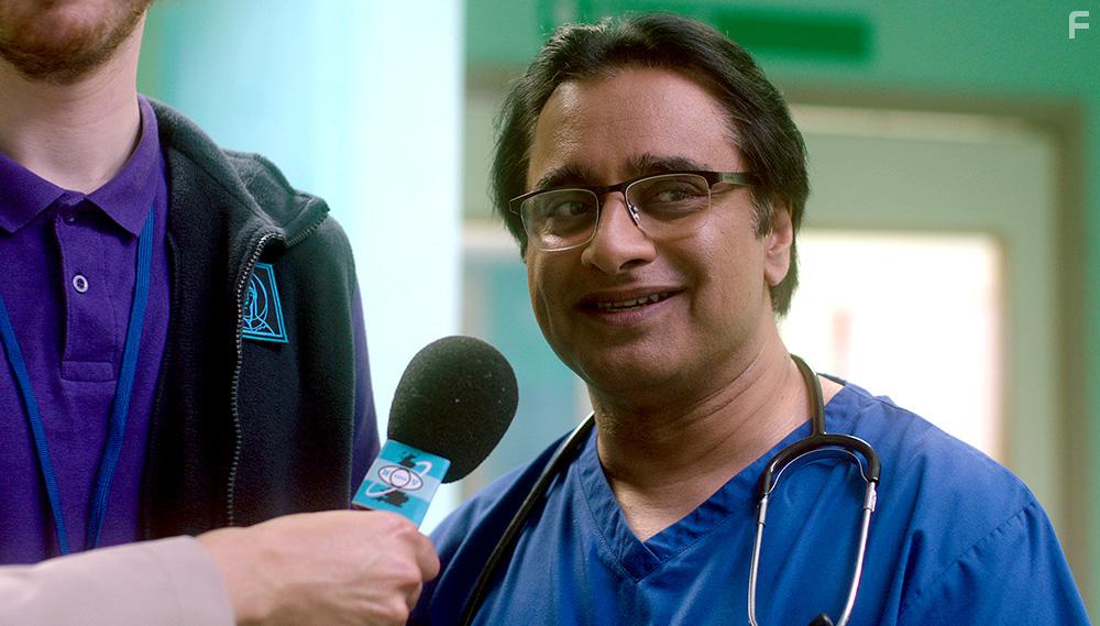 Sanjeev Bhaskar in Porters (2017)