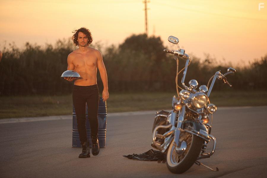 Birkan Sokullu in Bir Aile Hikayesi (2019)