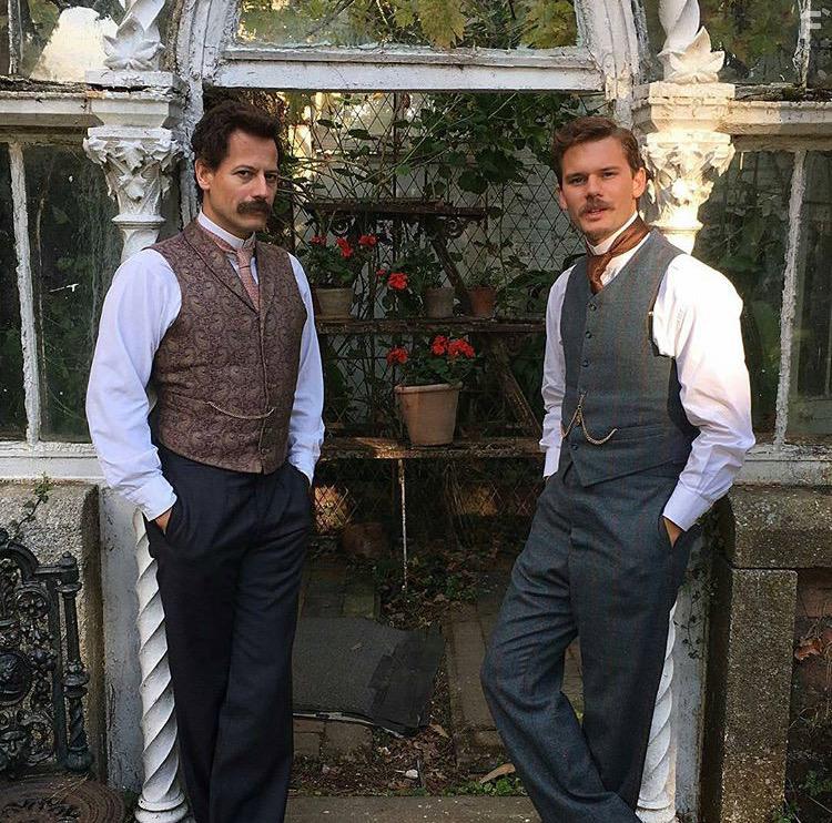 Ioan Gruffudd and Jeremy Irvine in The Professor and the Madman (2019)