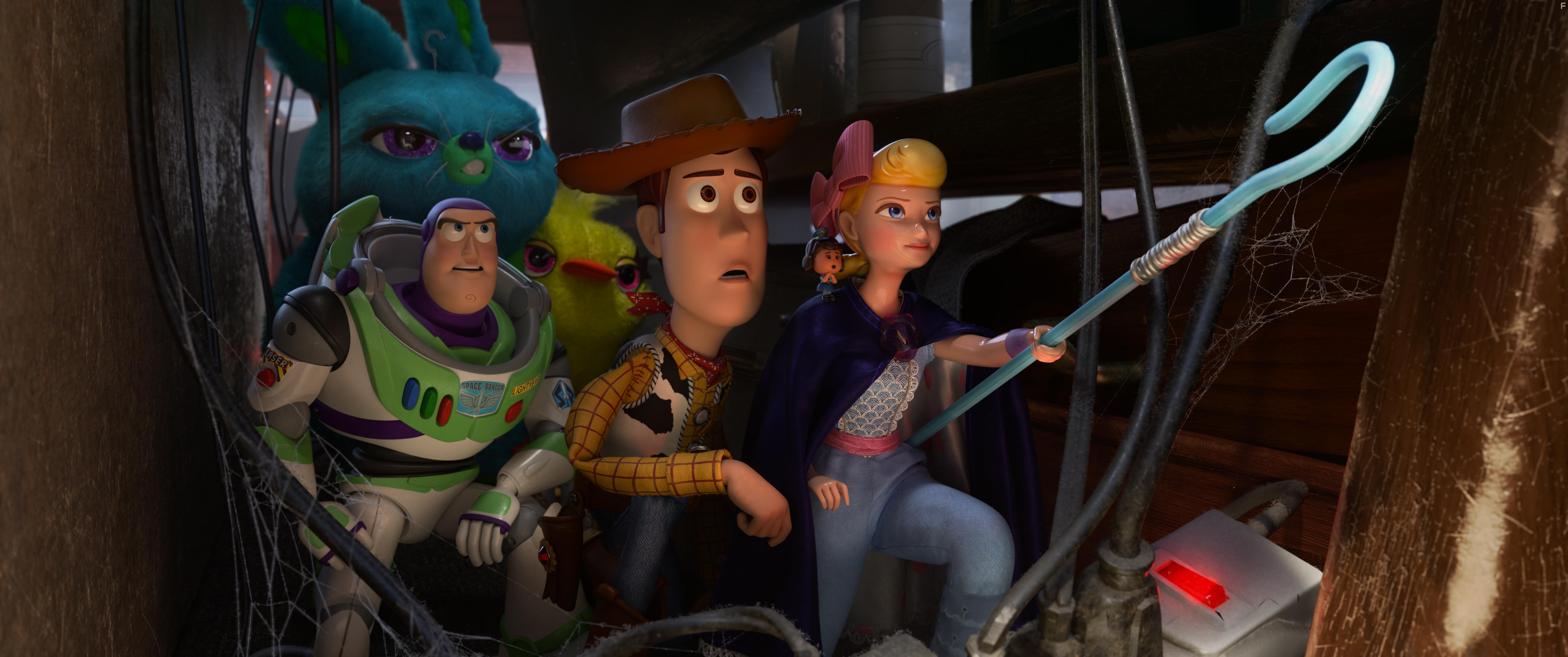 Tom Hanks, Tim Allen, Annie Potts, Keegan-Michael Key, and Jordan Peele in Toy Story 4 (2019)