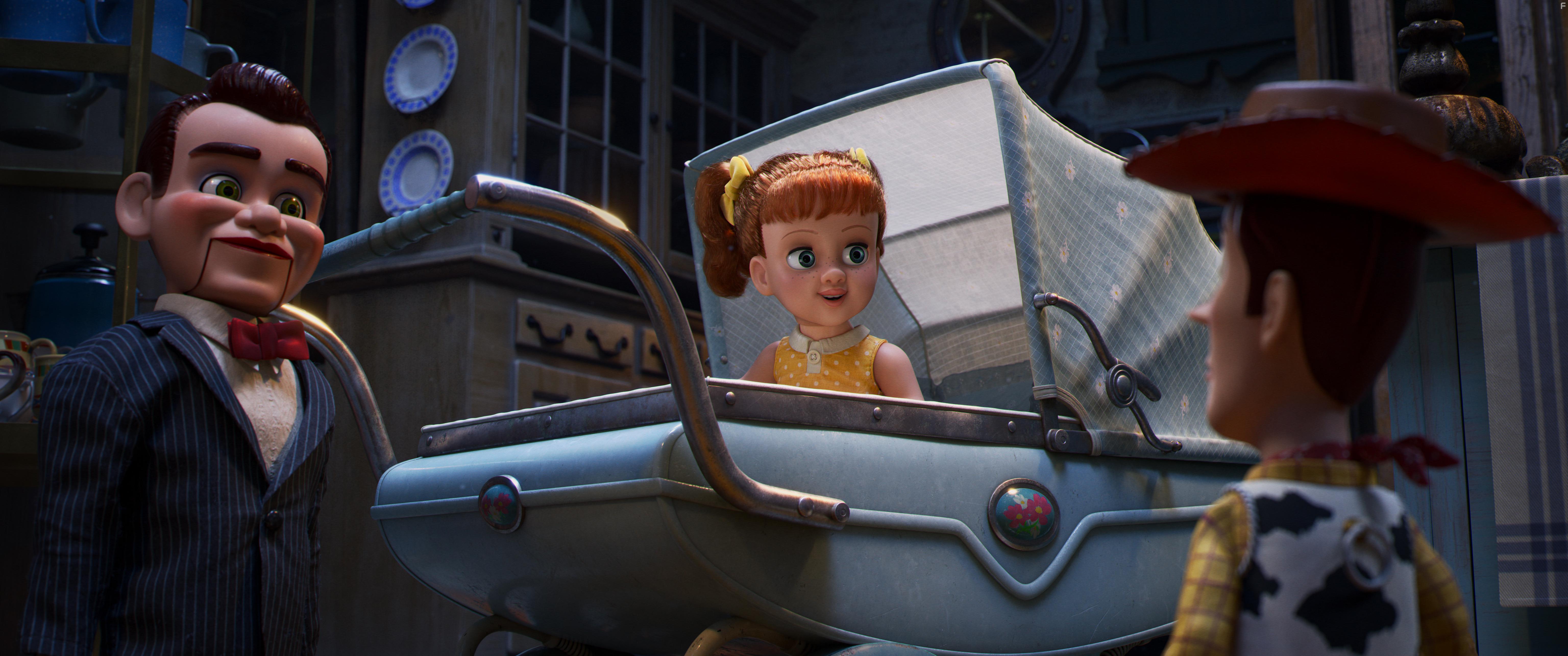 Tom Hanks and Christina Hendricks in Toy Story 4 (2019)