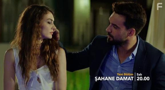 Burcu zberk and Ali Ersan Duru in Sahane Damat (2016)