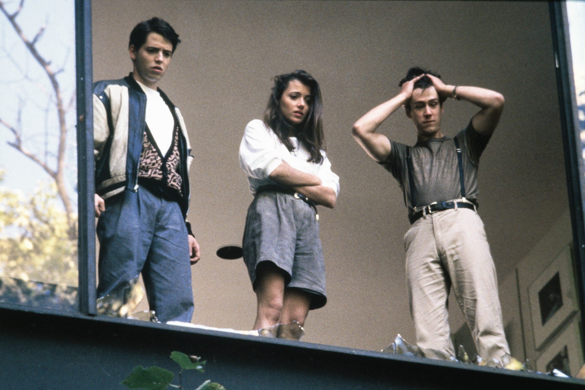 Matthew Broderick, Mia Sara, and Alan Ruck in Выходной день Ферриса Бьюллера (1986)