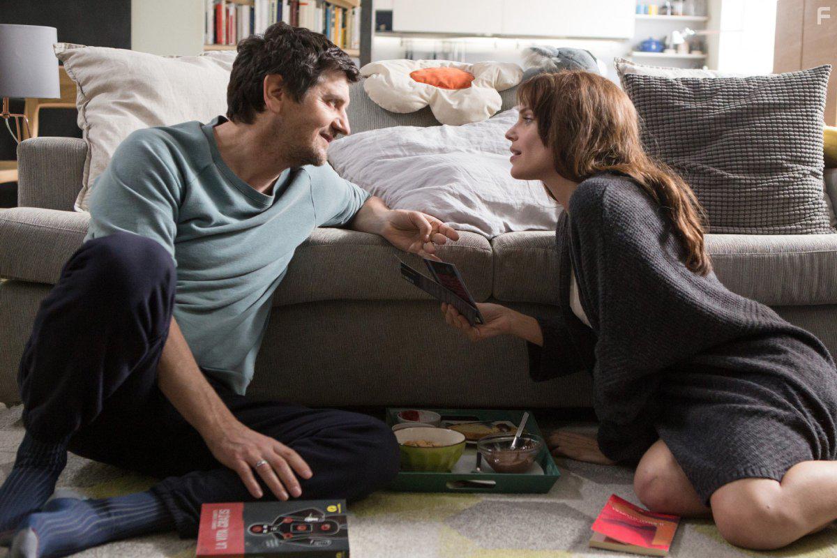 Fabio De Luigi and Micaela Ramazzotti in Ti presento Sofia (2018)