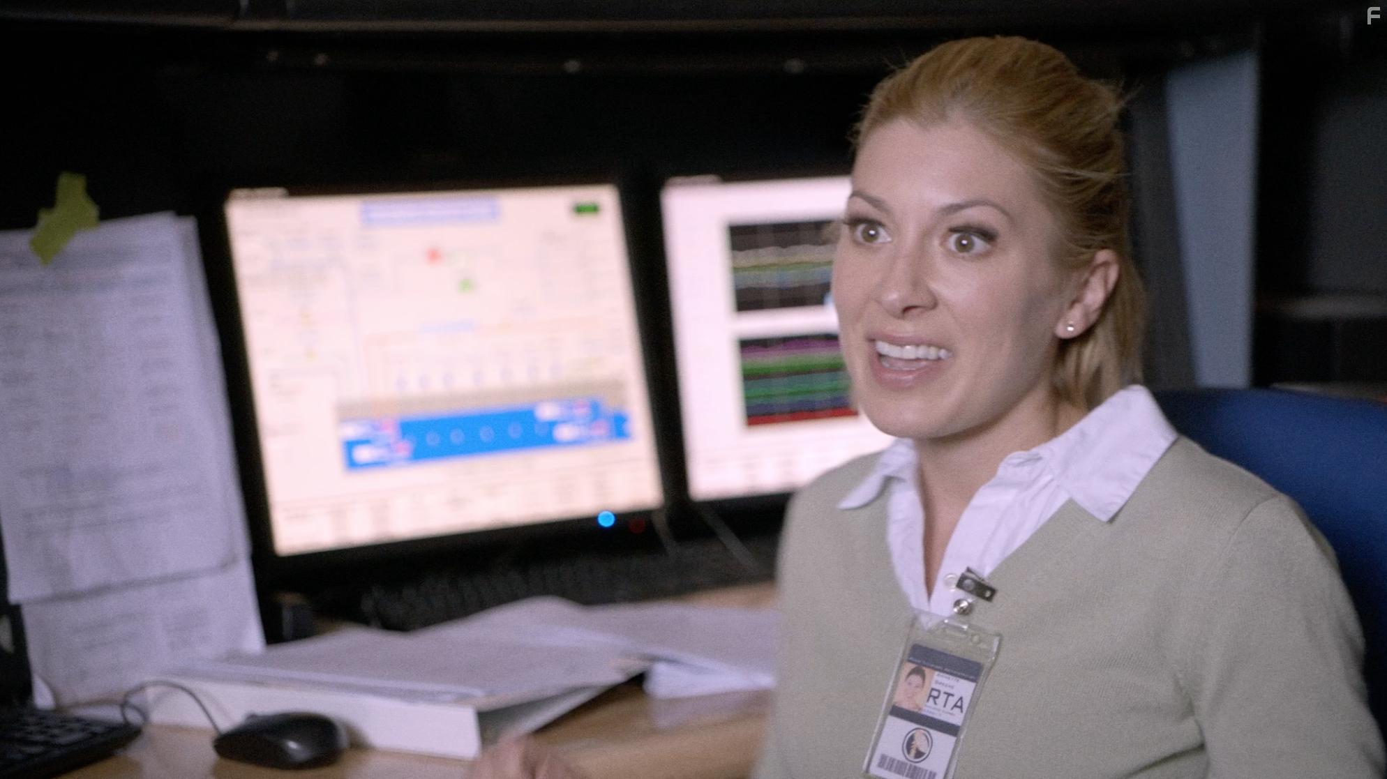 Blythe Auffarth in Flashout (2019)