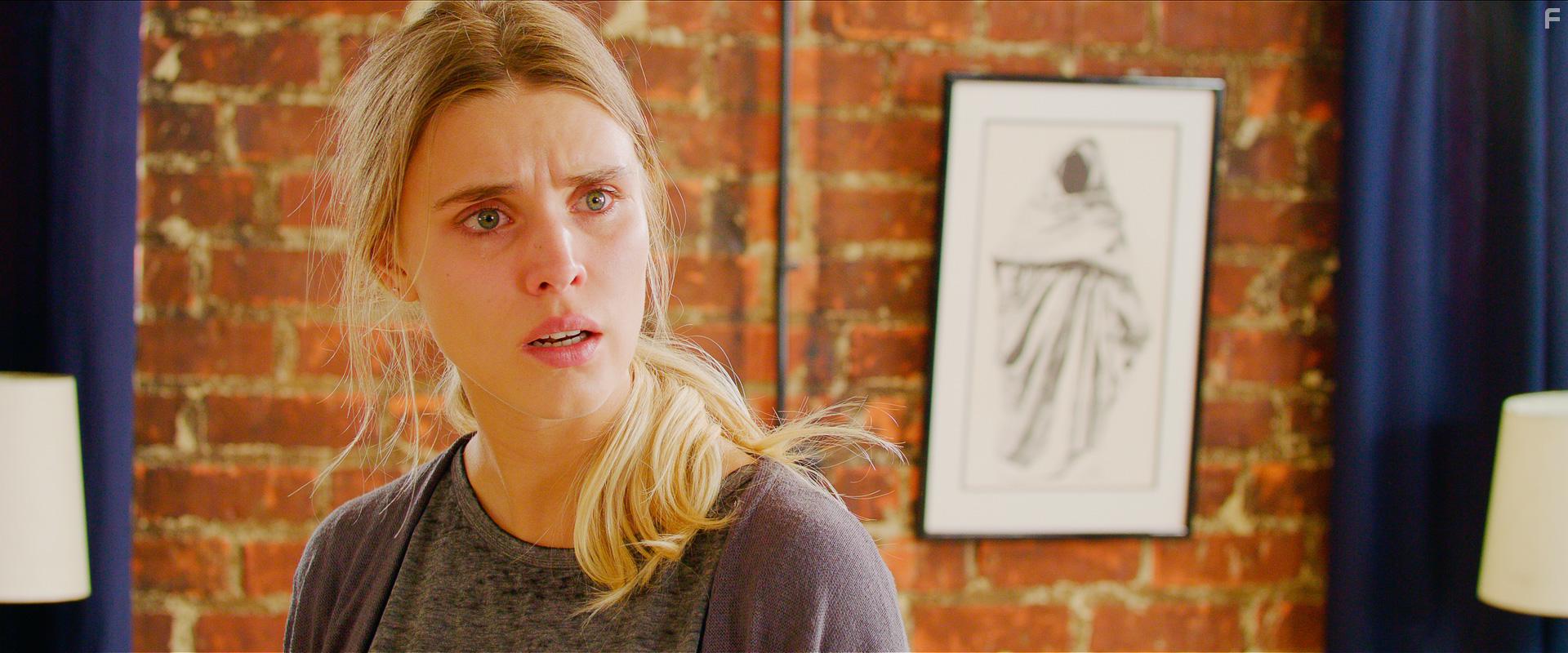 Gaia Weiss in We Are Boats (2018)