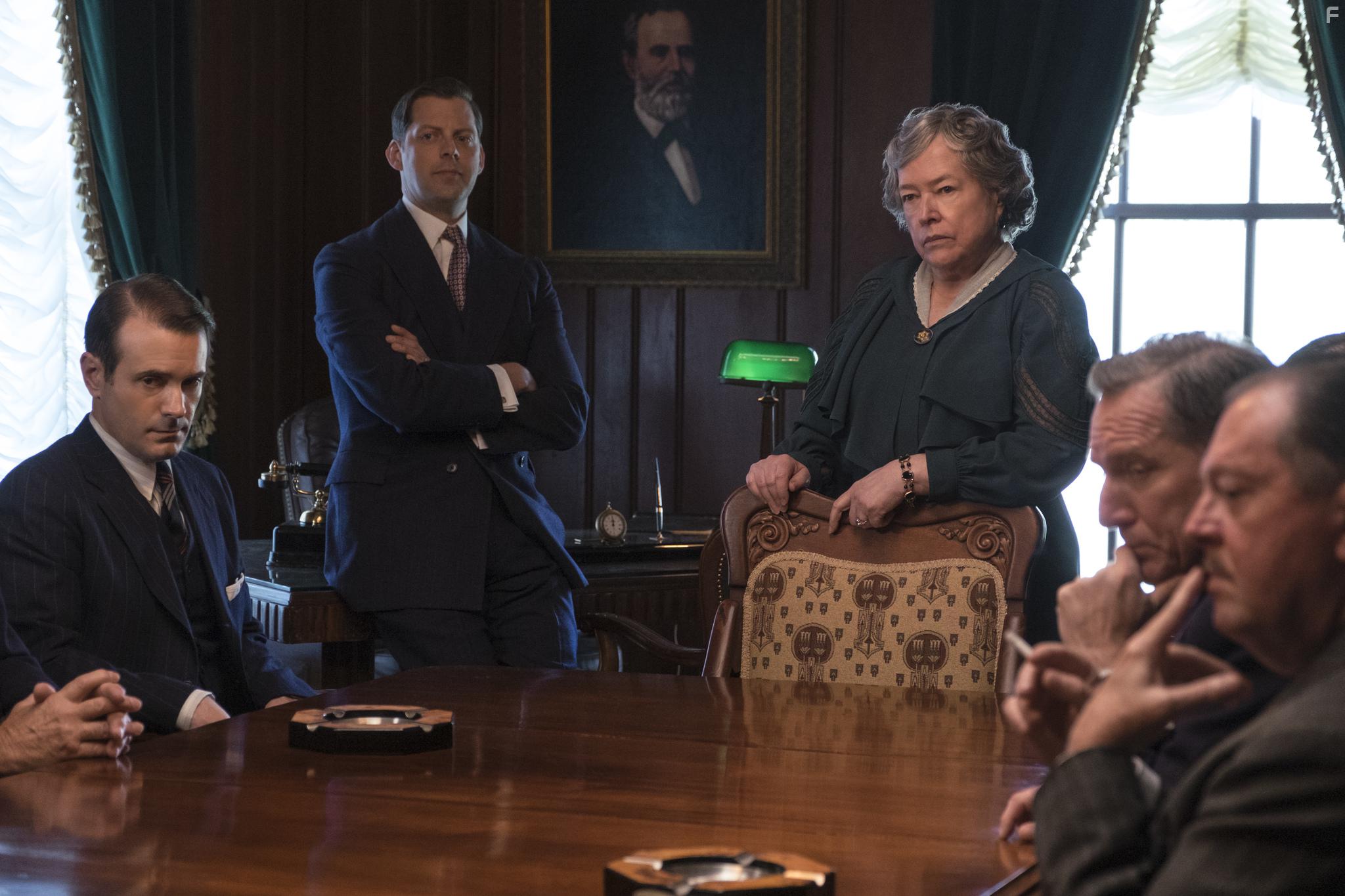 Kathy Bates in The Highwaymen (2019)