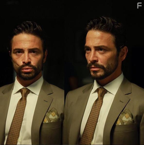 Ahmet Kural in Ailecek Saskiniz (2018)