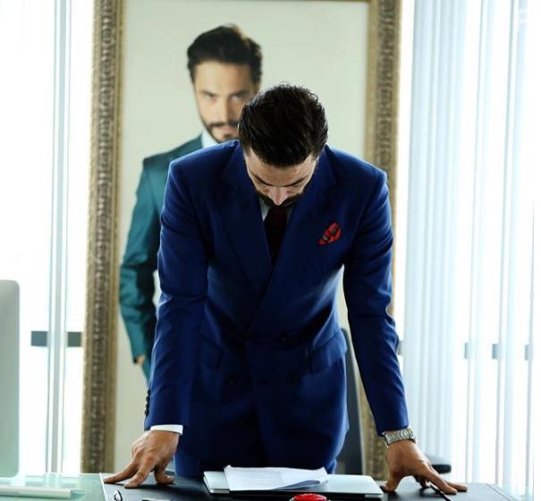 Ahmet Kural in Ailecek Saskiniz (2018)