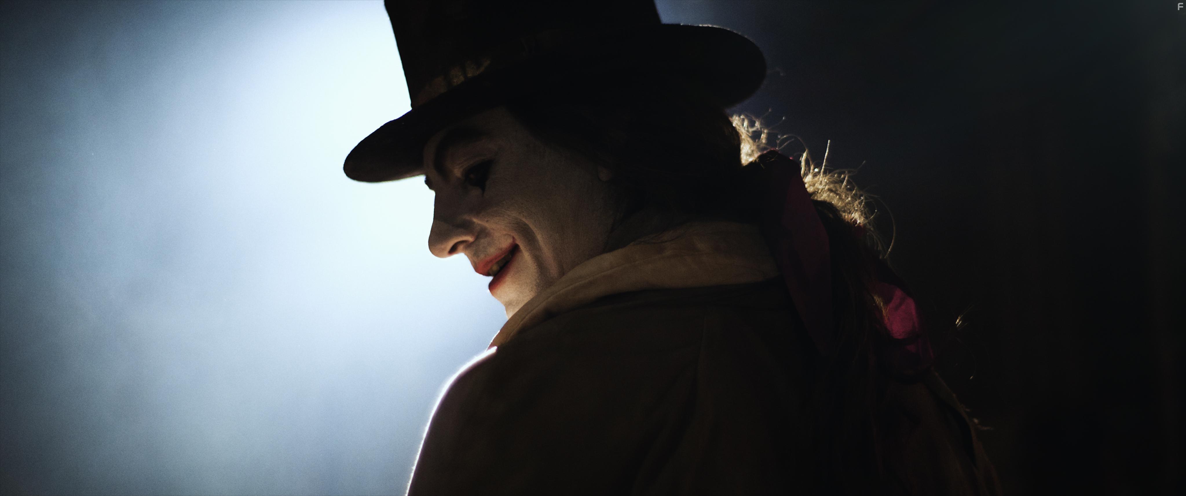 Damon Younger in Finale (2018)