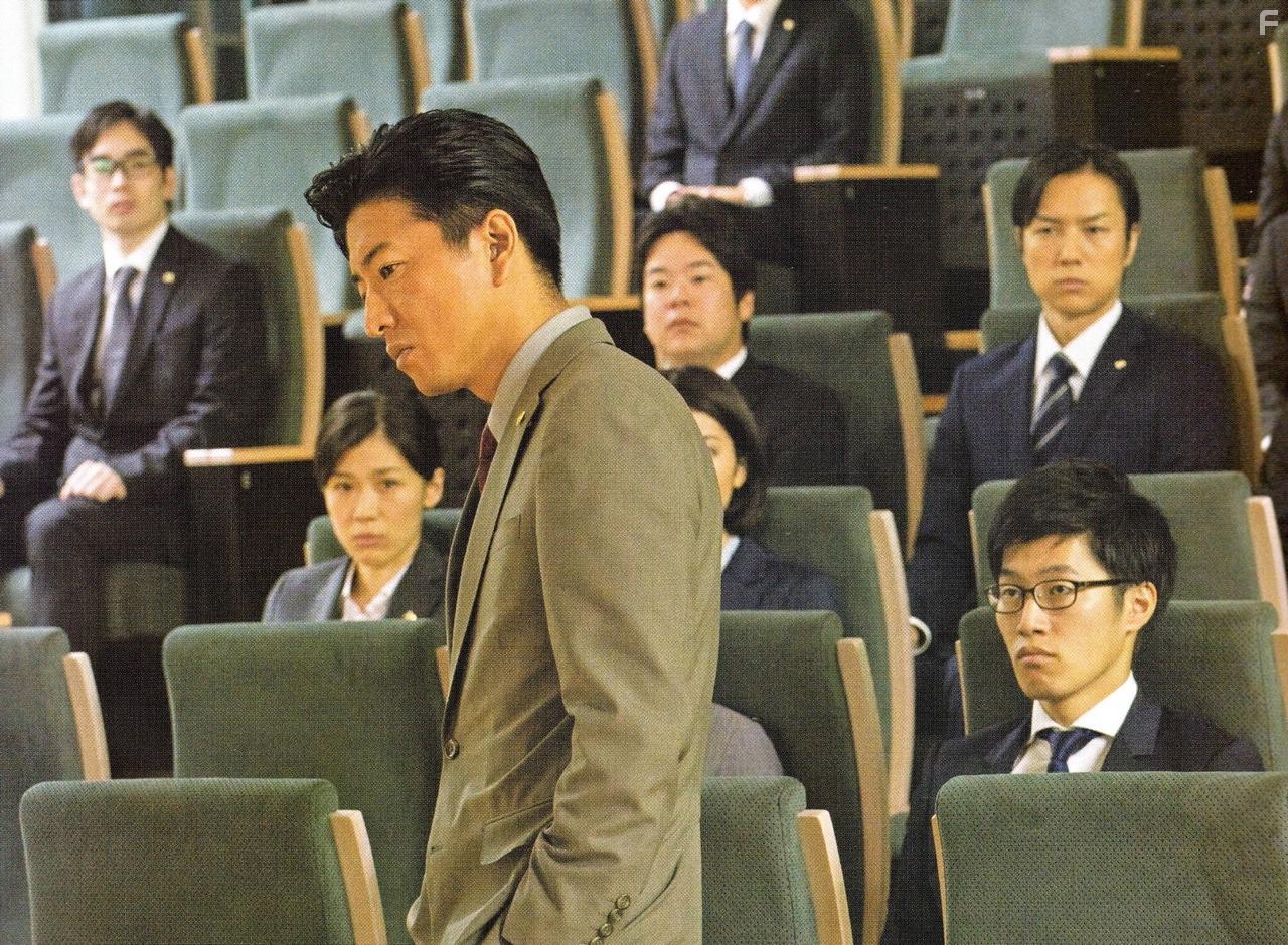 Takuya Kimura in Kensatsu gawa no zainin (2018)