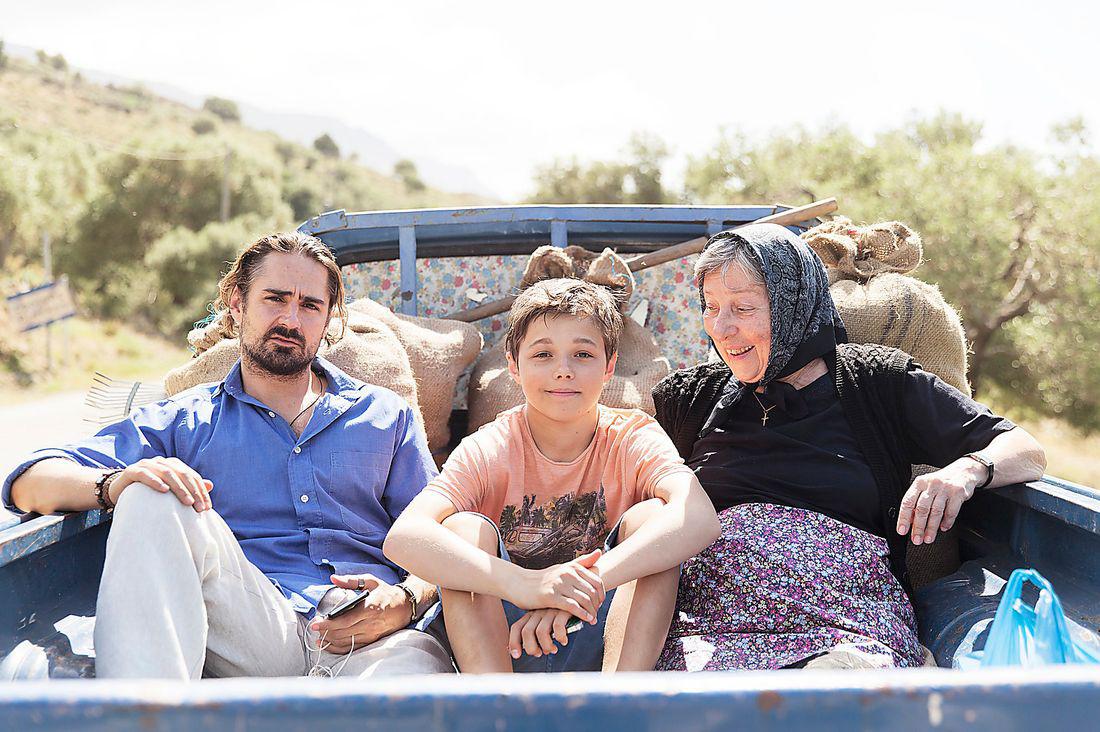 Tsatsiki, farsan och olivkriget (2015)