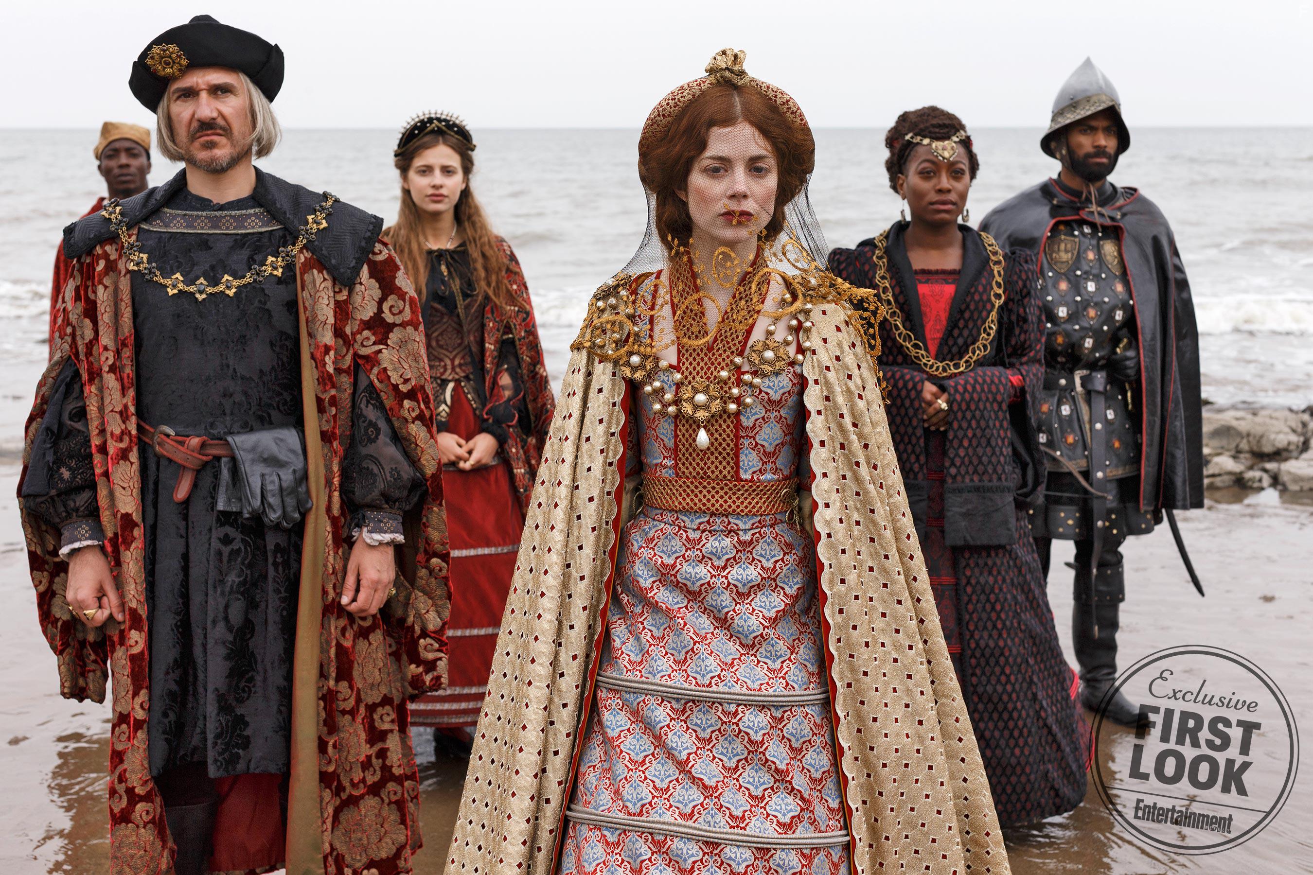 Nadia Parkes, Charlotte Hope, Aaron Cobham, and Stephanie Levi-John in The Spanish Princess (2019)