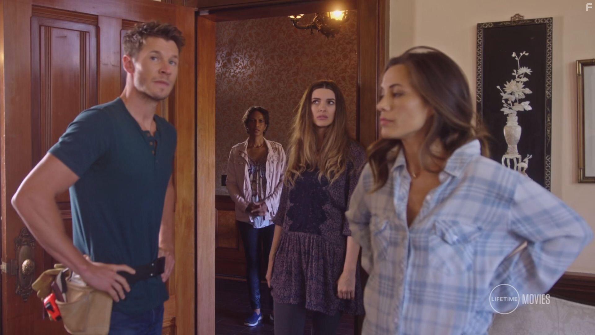 Gayla Johnson, Angie Patterson, Aria Pullman, and Chad Michael Collins in Home Invaders (2018)