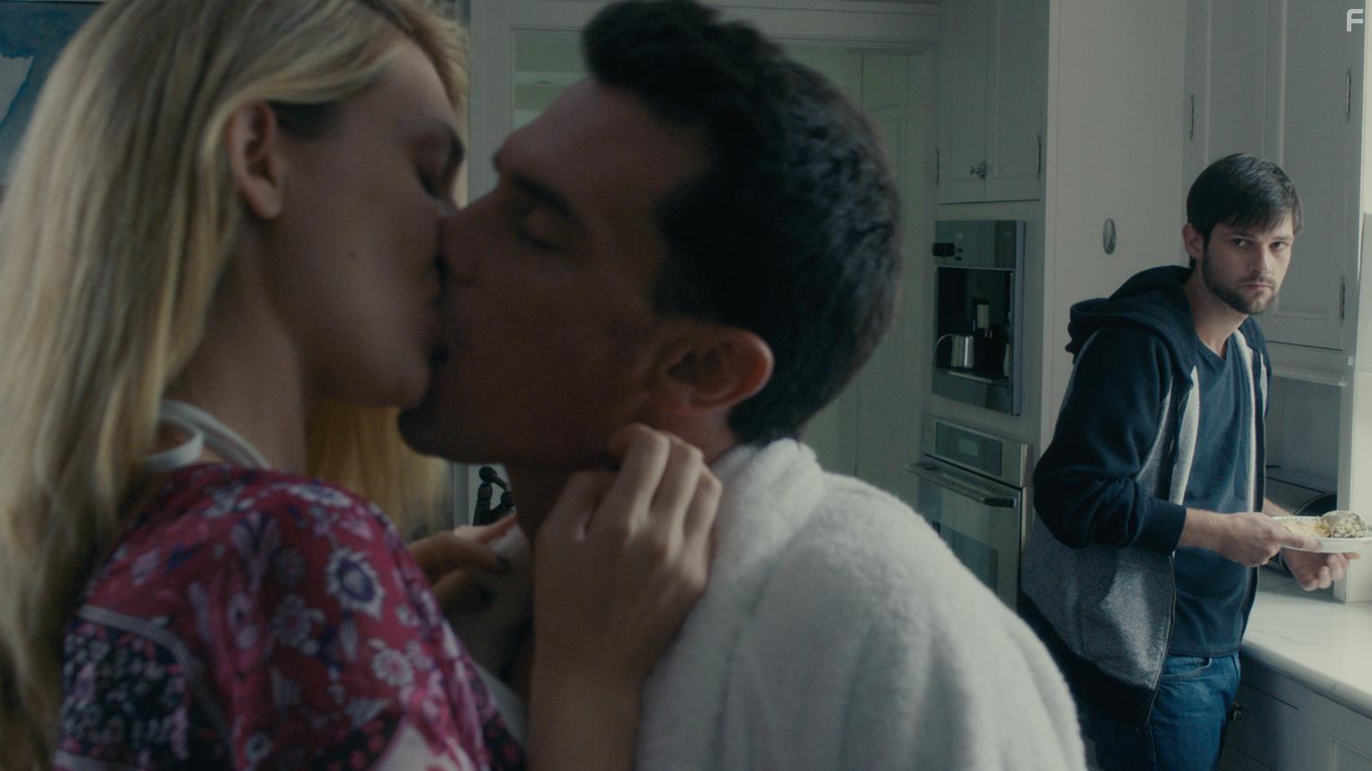 Nicholas Tucci, Catherine Corcoran, and Adam Weppler in Long Lost (2018)