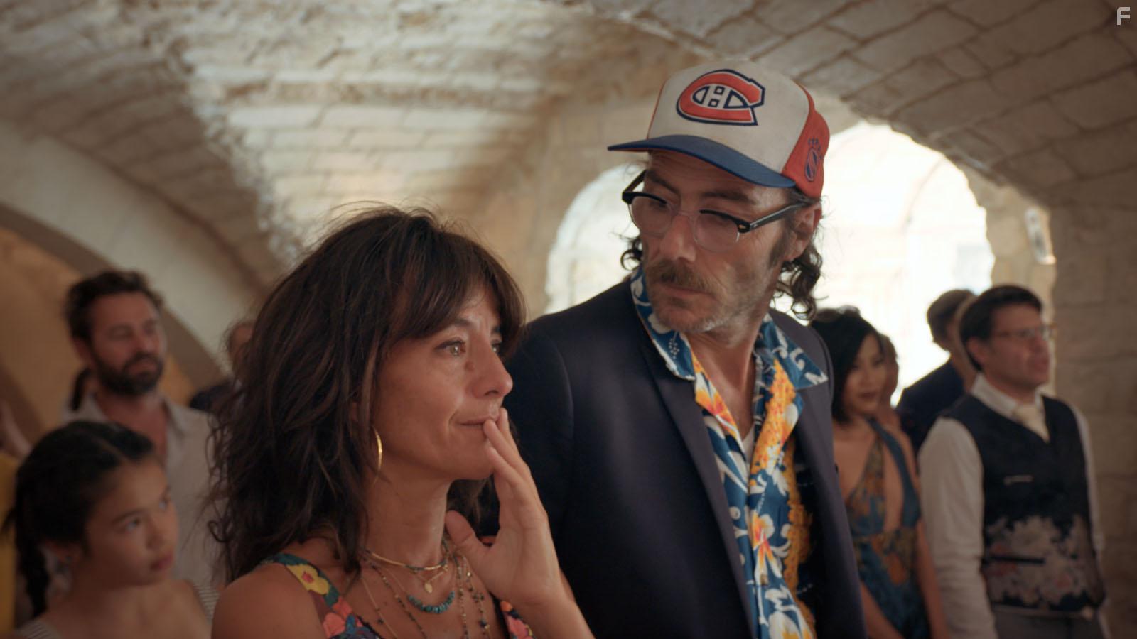 Romane Bohringer and Philippe Rebbot in L'amour flou (2018)