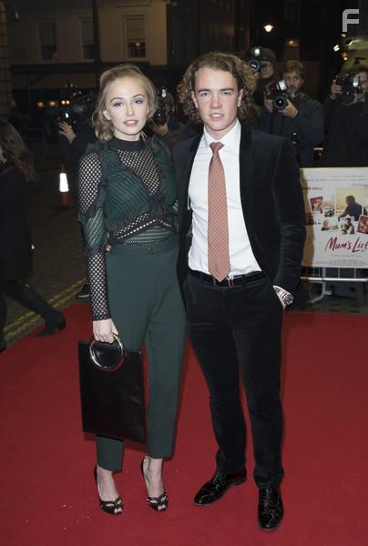 Ross McCormack & Sophie Simnet at Mum's List Premiere
