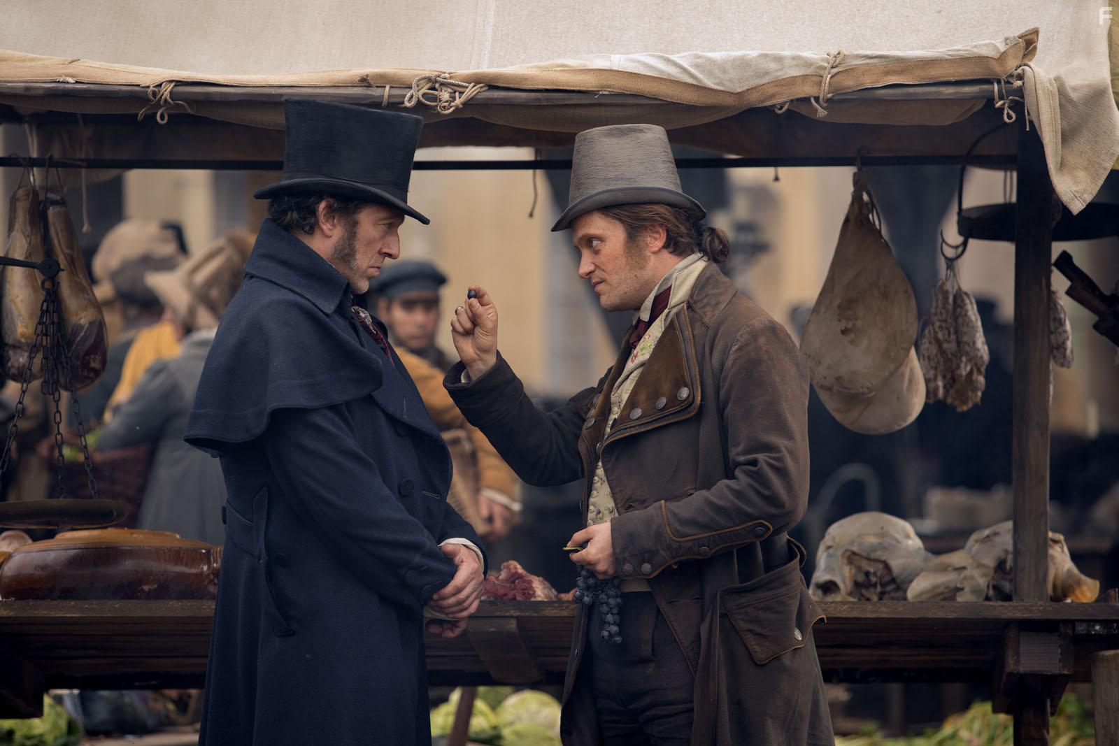 Vincent Cassel and August Diehl in L'Empereur de Paris (2018)
