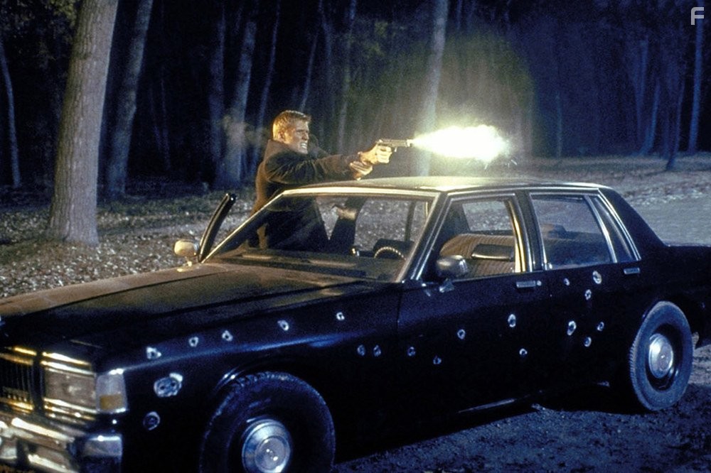 Dolph Lundgren in Блэкджек (1998)