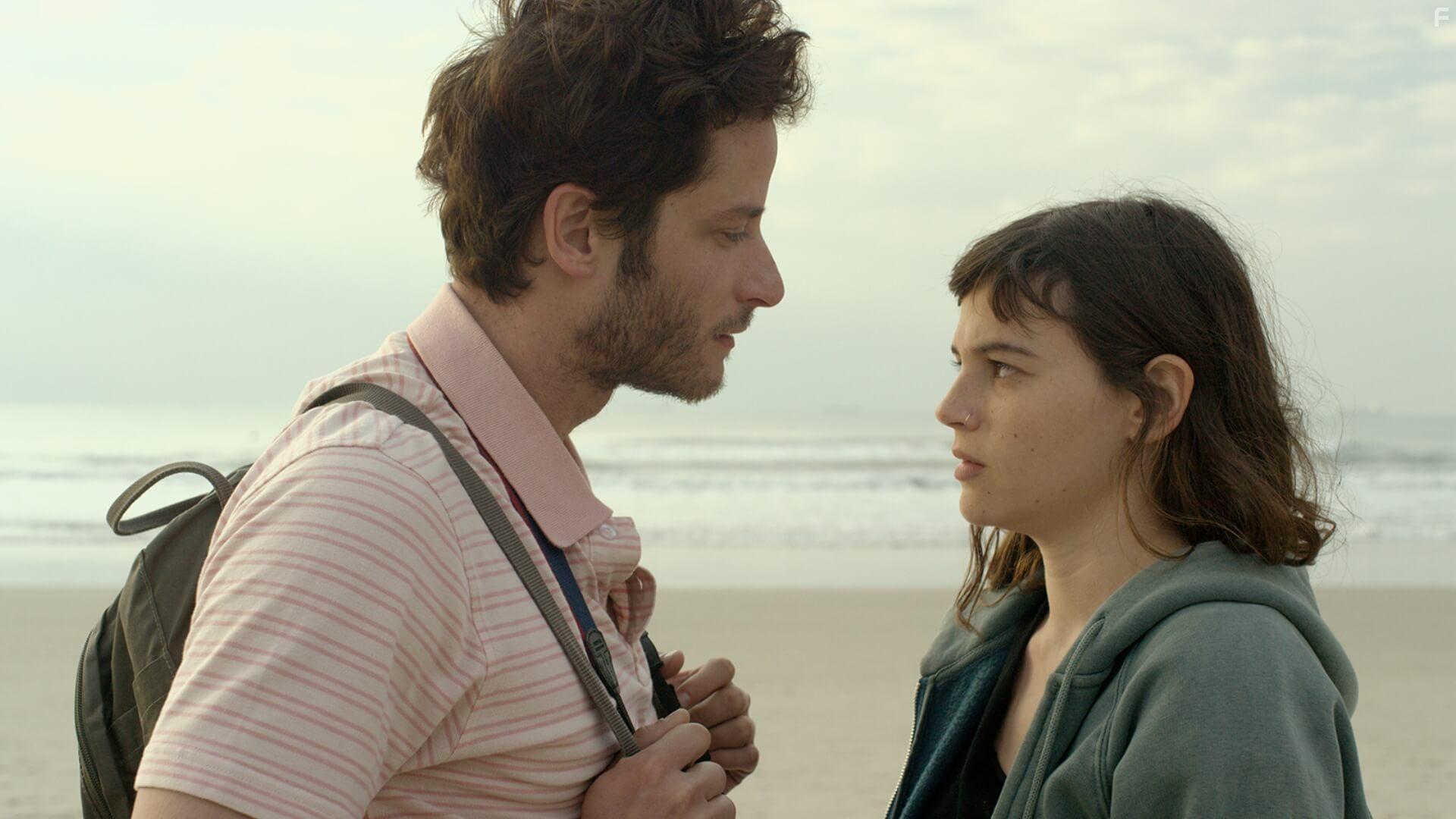 Michael Aloni and Joy Rieger in Vierges (2018)