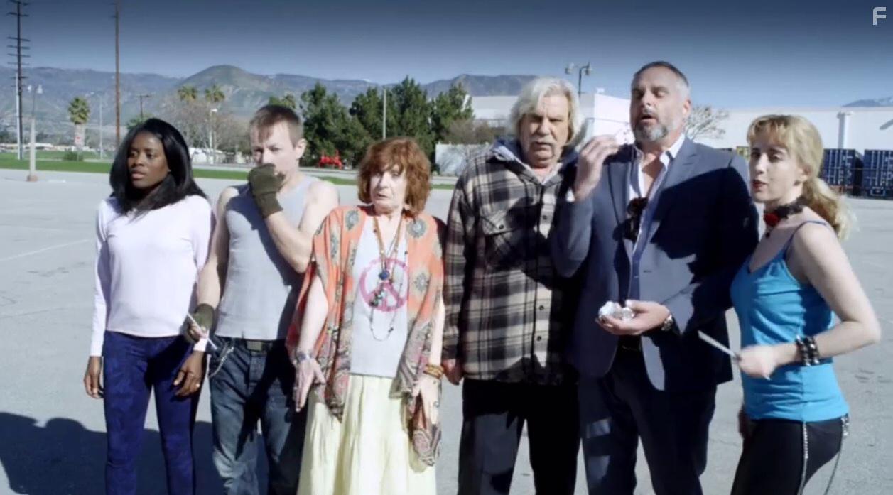 Chloe Traicos, Mindee de Lacey, Cameron Barnes, Michael Keyes, Christelle Baguidy, and Asger Folmann in Devil's Cove (2018)