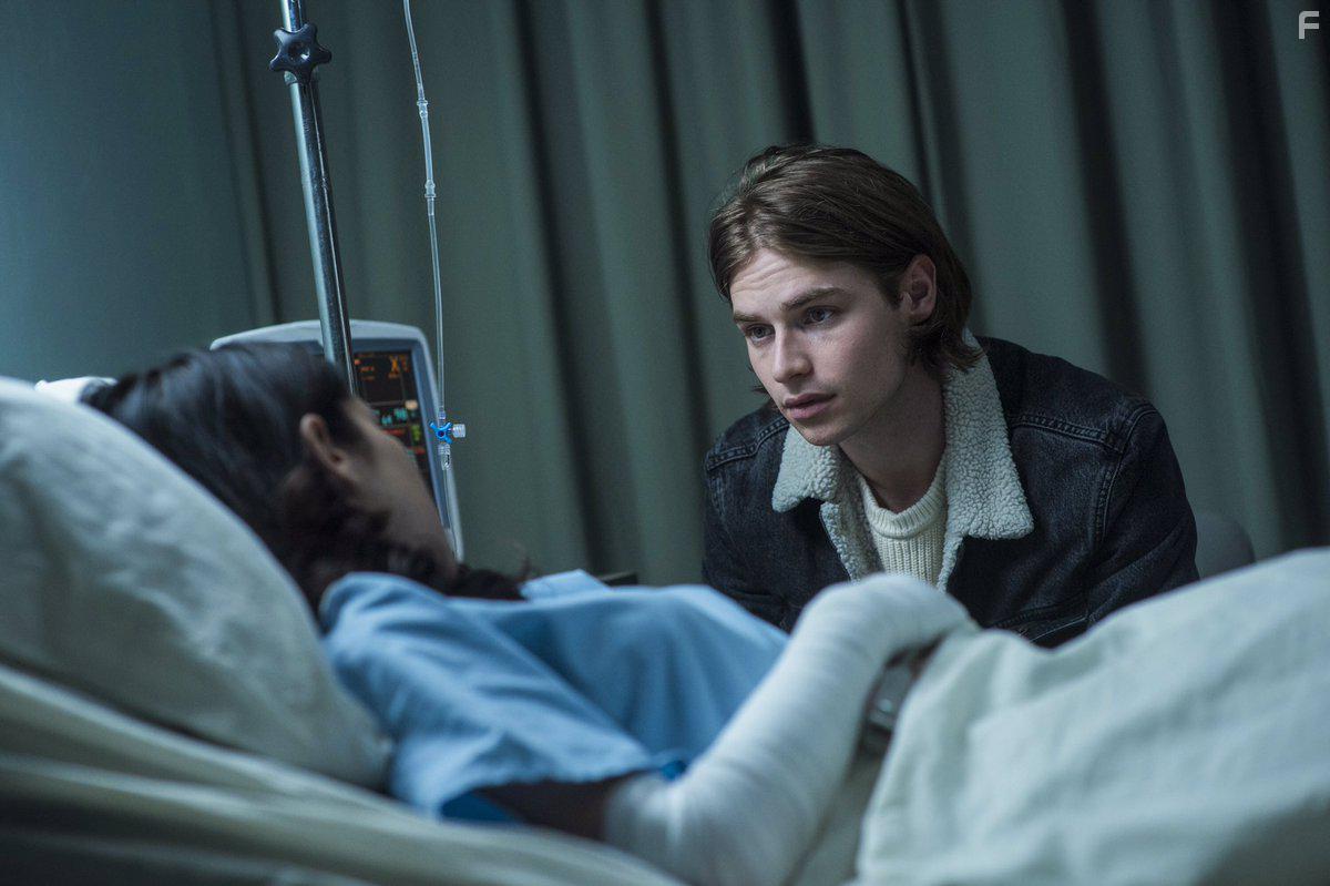 Kathryn Prescott and Keenan Tracey in Polaroid (2019)