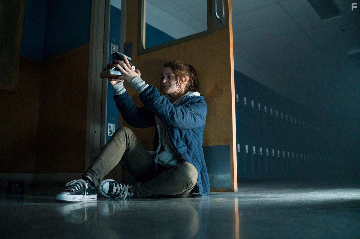 Kathryn Prescott in Polaroid (2019)