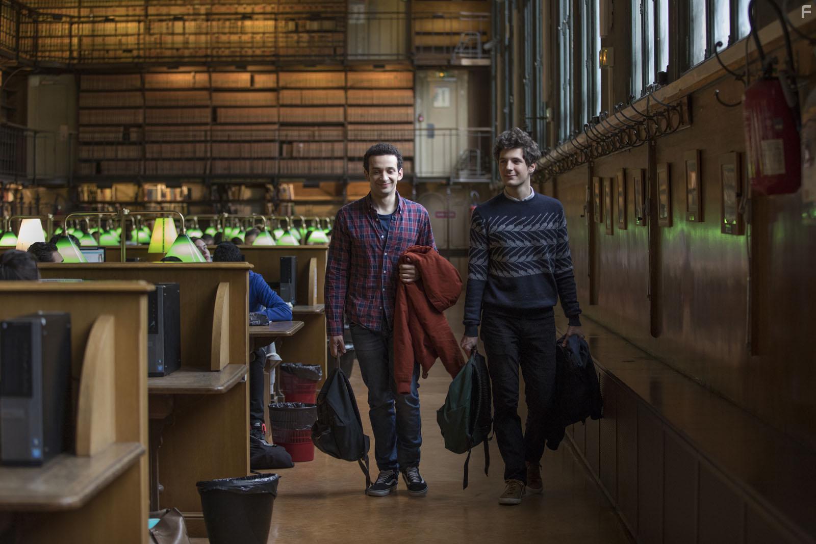 Vincent Lacoste and William Lebghil in Premire anne (2018)