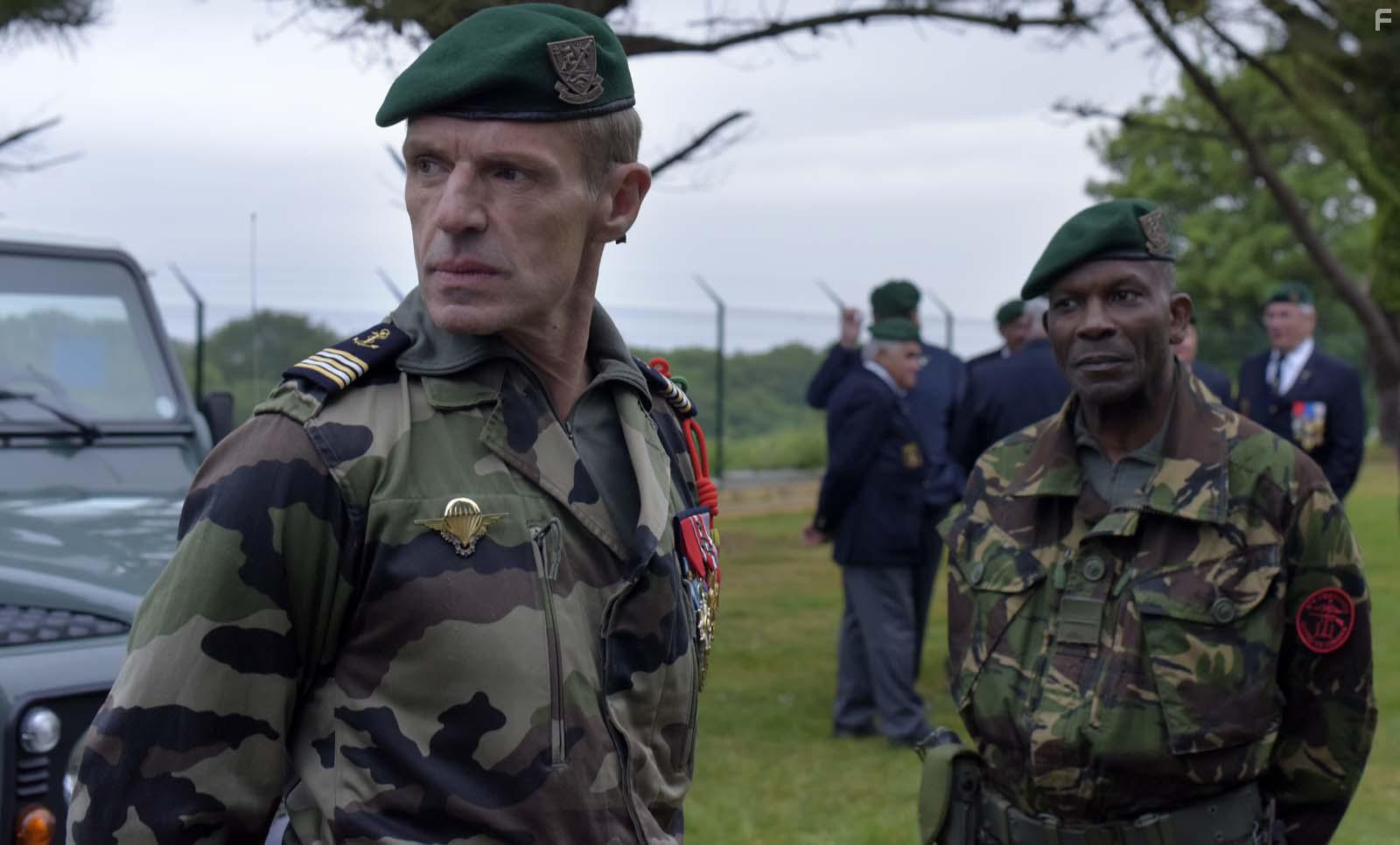 Alex Descas and Lambert Wilson in Volontaire (2018)